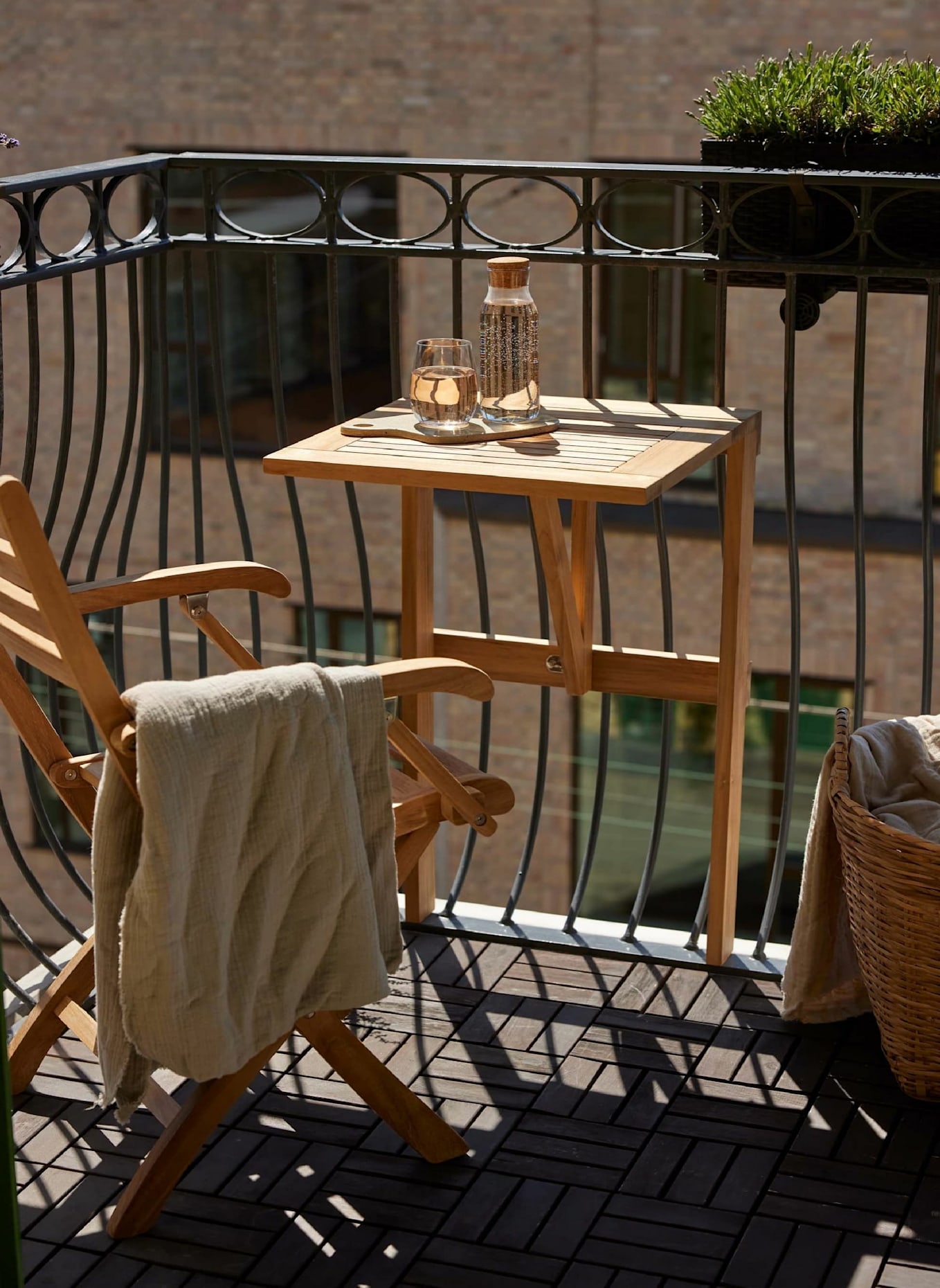 cinas Gartentisch BALCONY: BRAUN