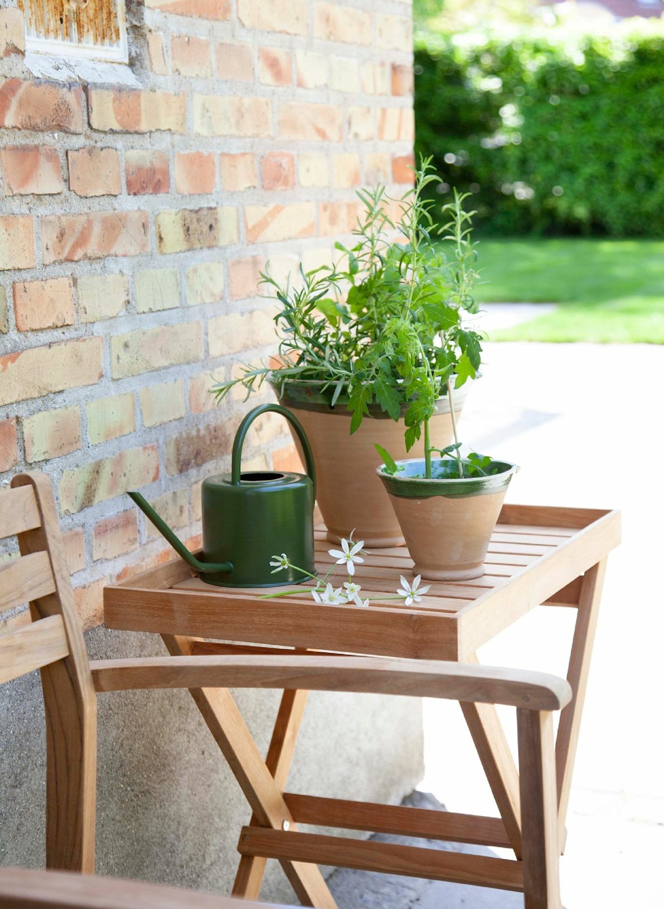 cinas Tablett-Beistelltisch CLASSIC: BRAUN