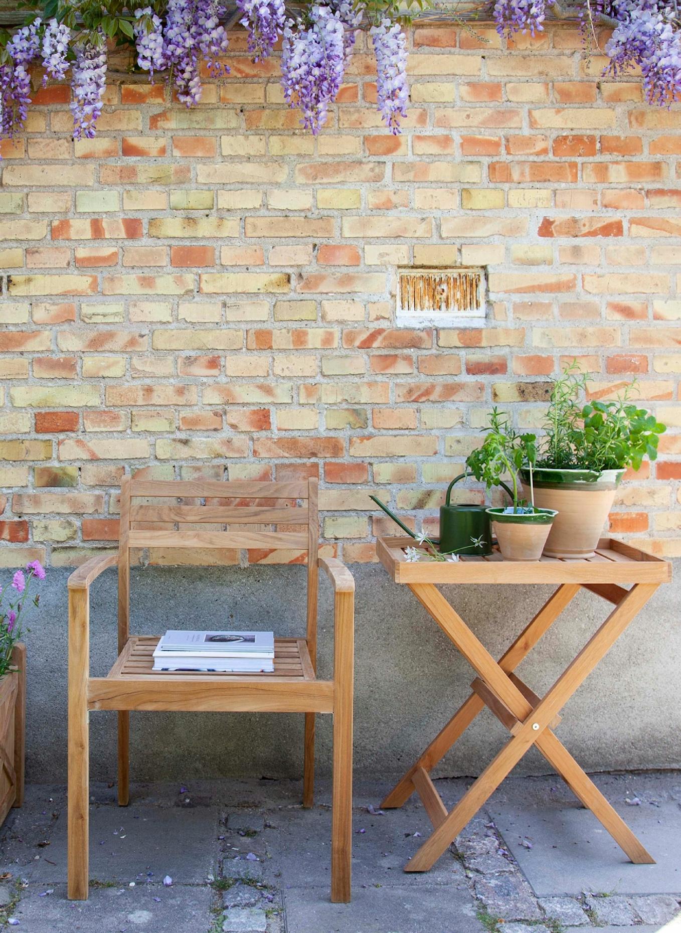 cinas Tablett-Beistelltisch CLASSIC: BRAUN