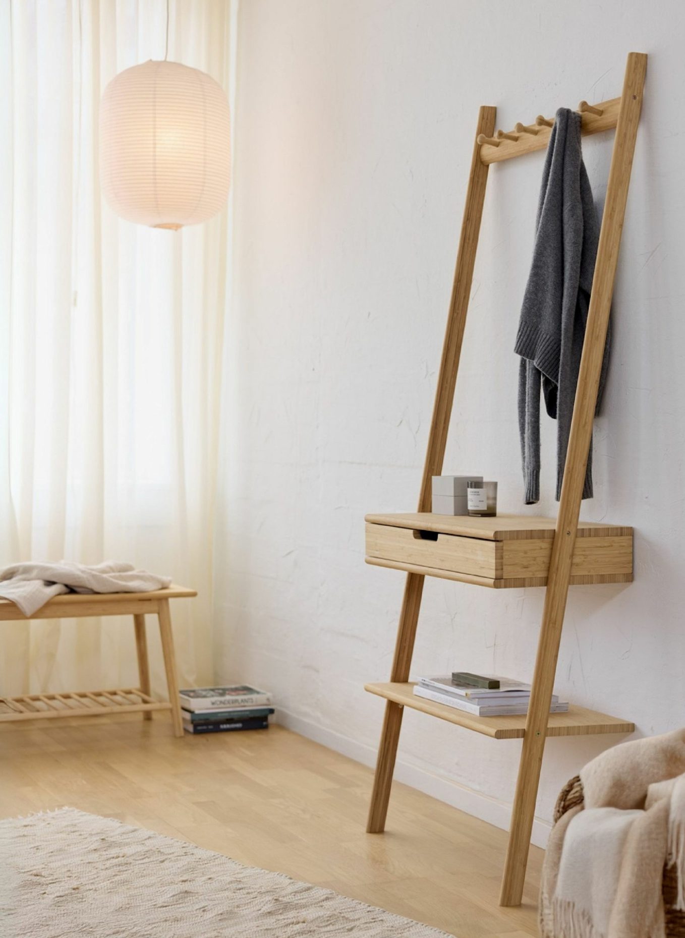 cinas Garderobe mit Schublade NOBLE: BRAUN