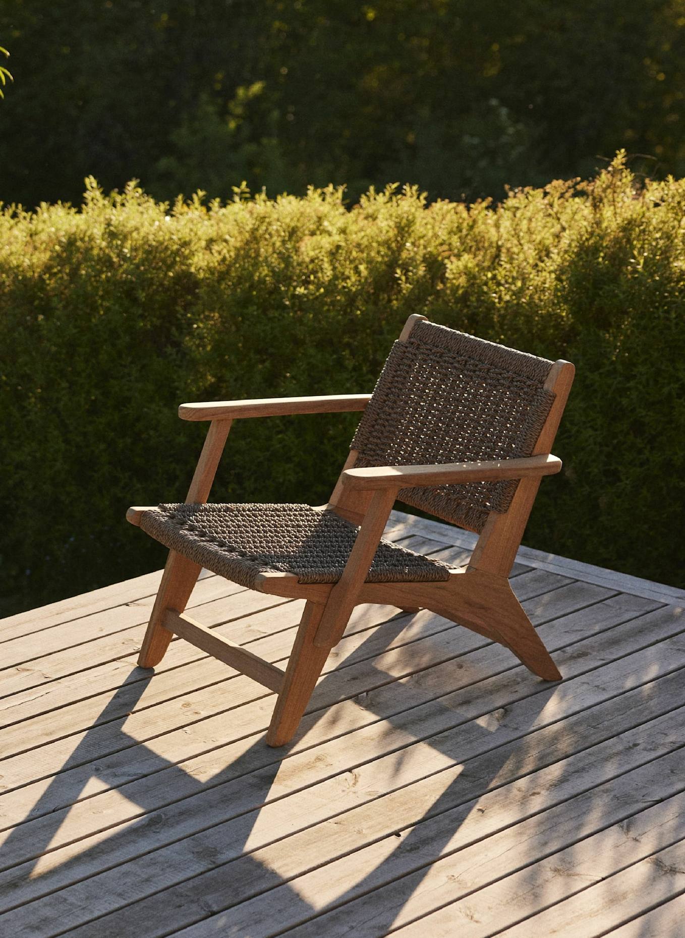 cinas Garten Lounge Hocker EYA: BRAUN