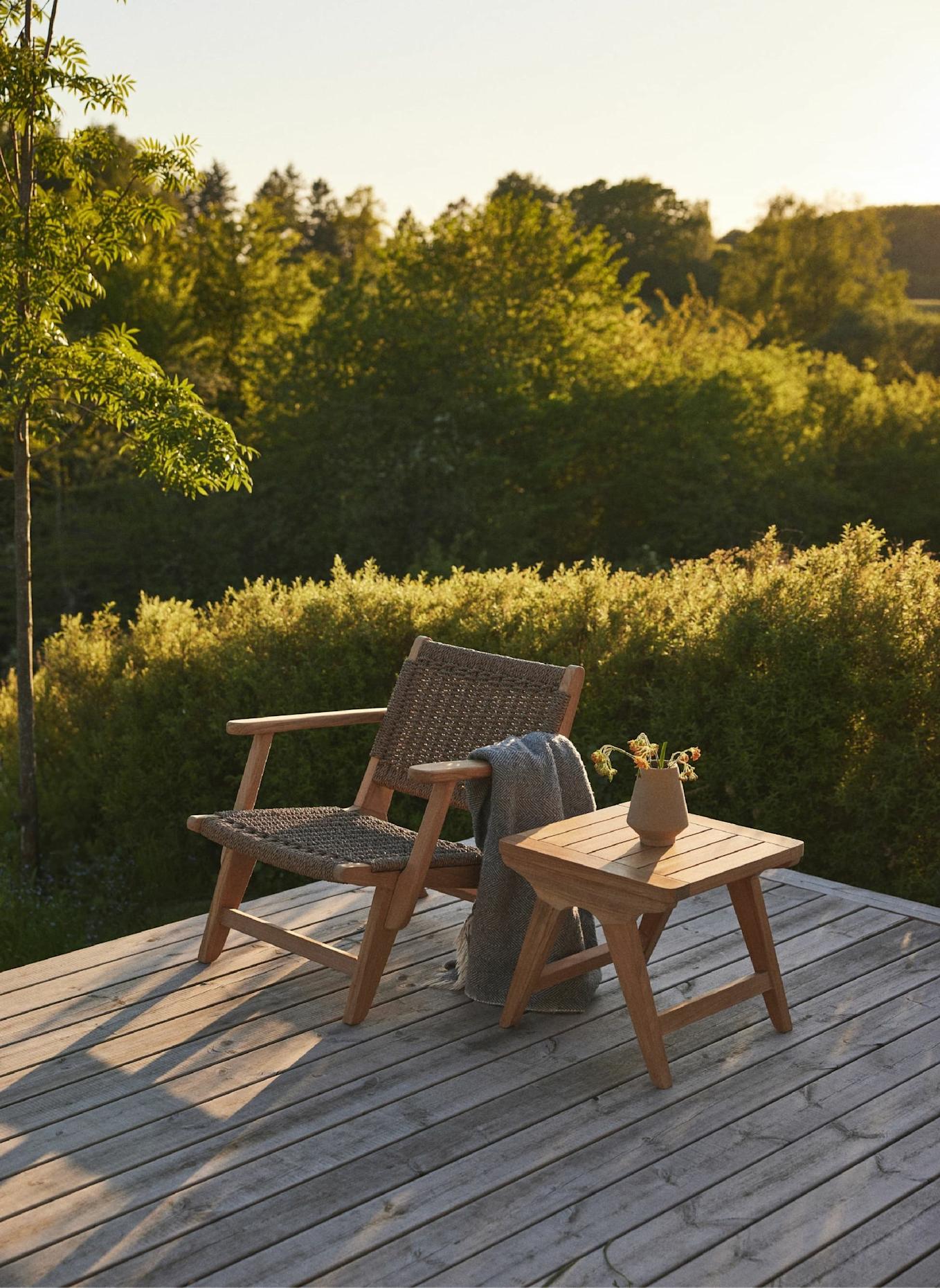 cinas Garten Lounge Hocker EYA: BRAUN