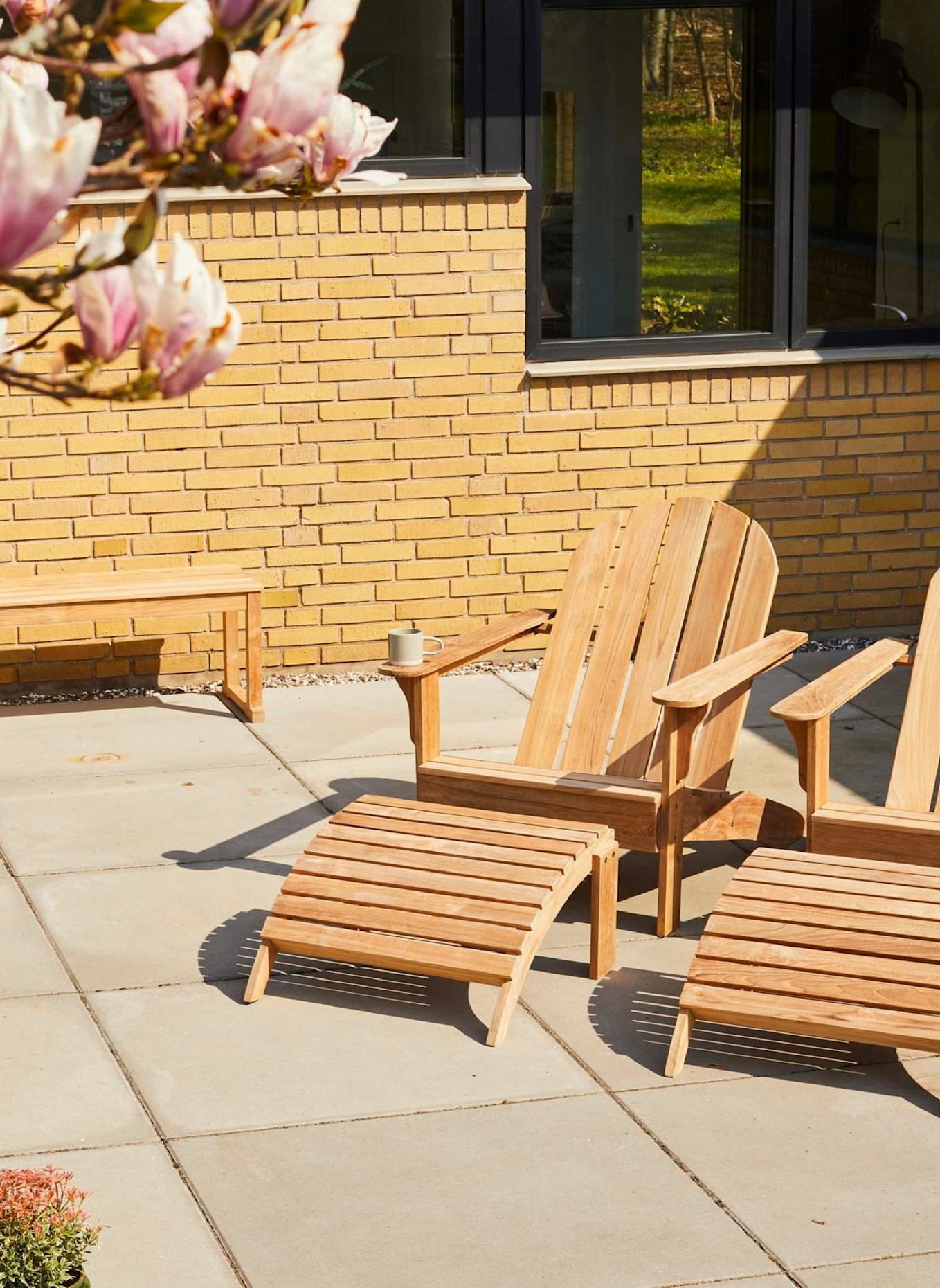 cinas Gartenmöbel-Set mit 1 Sessel, 1 Hocker ADIRONDACK: BRAUN