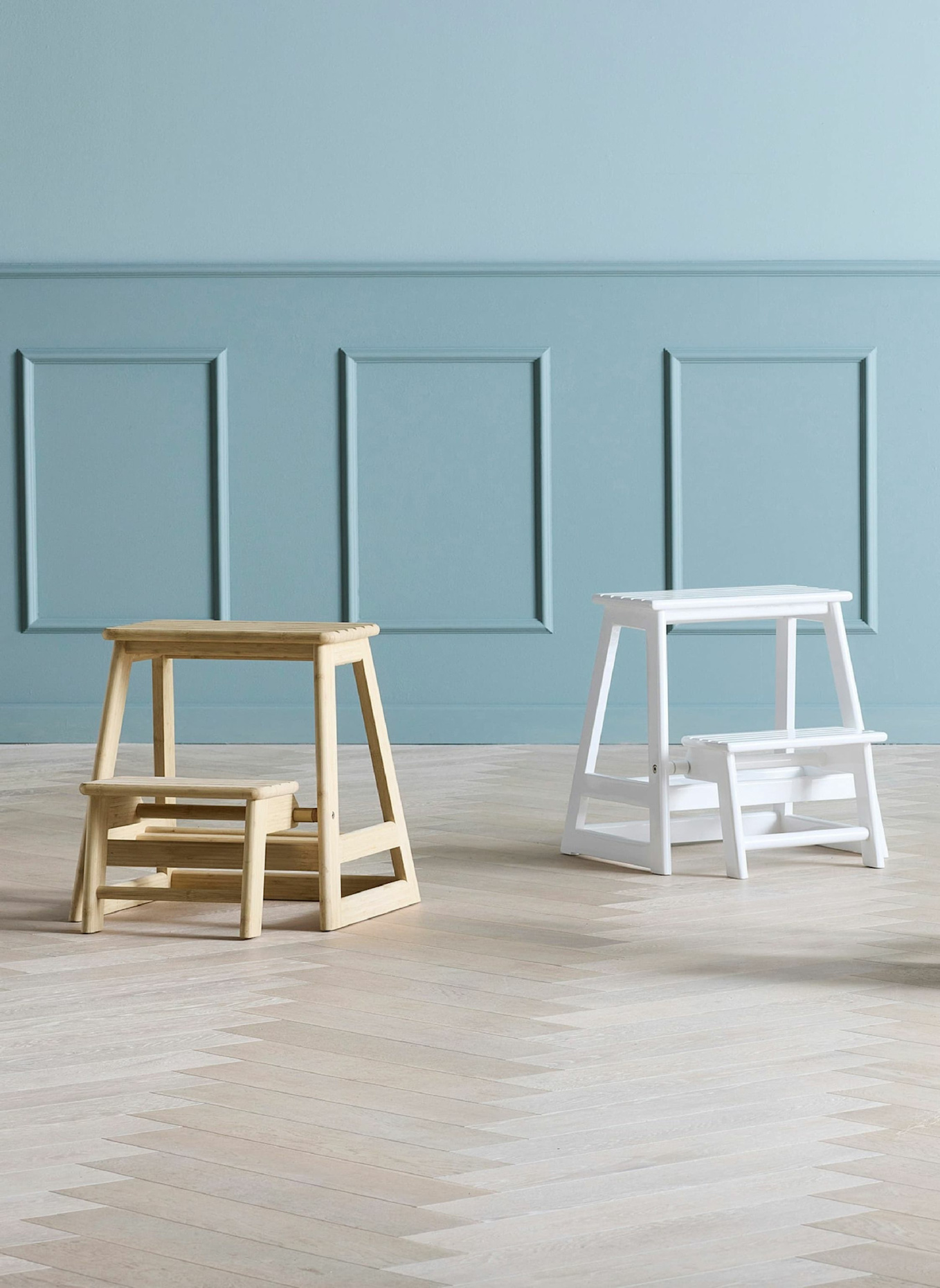 cinas Stehleiter SKALA: HELLBRAUN