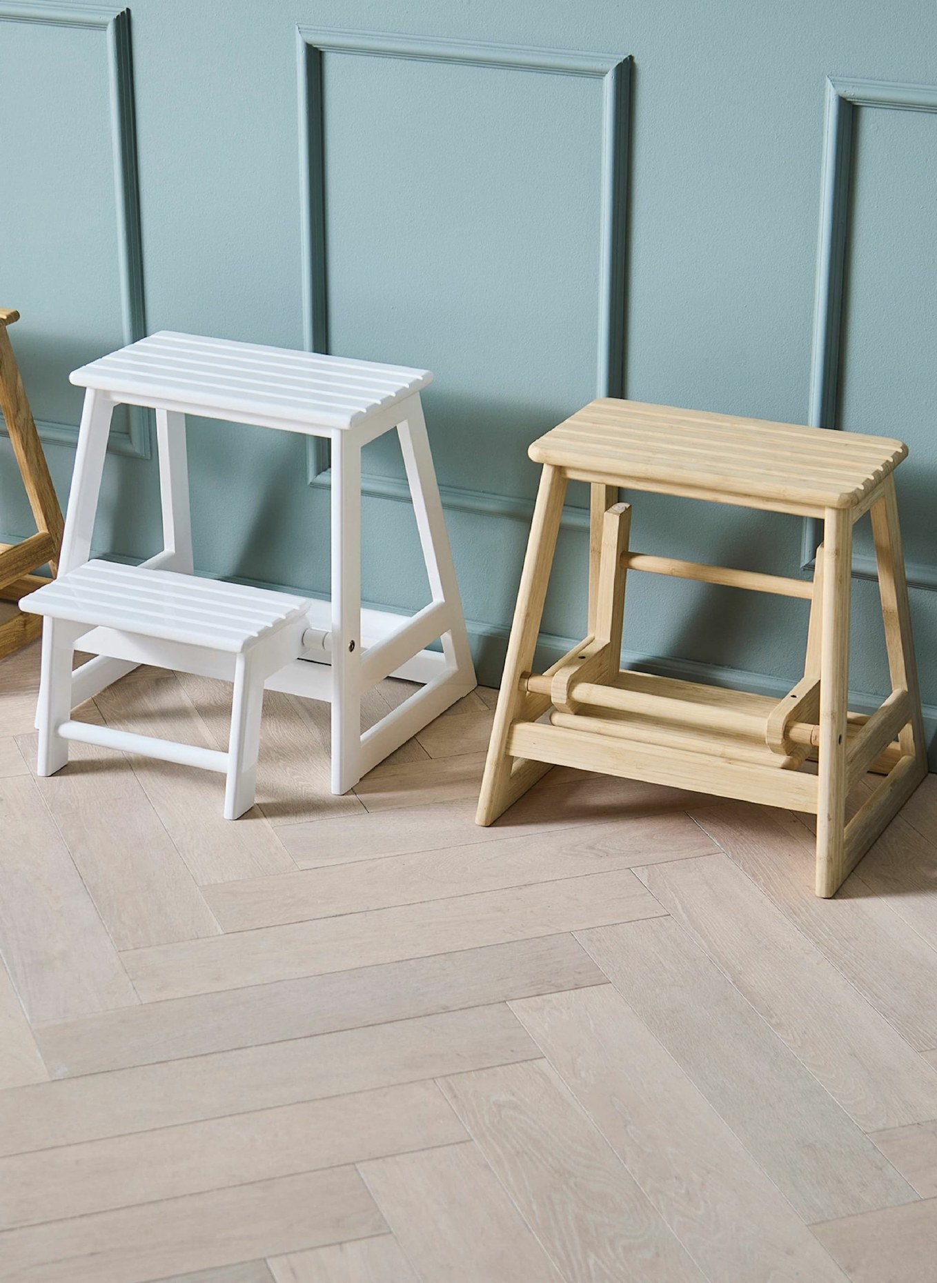 cinas Stehleiter SKALA: HELLBRAUN