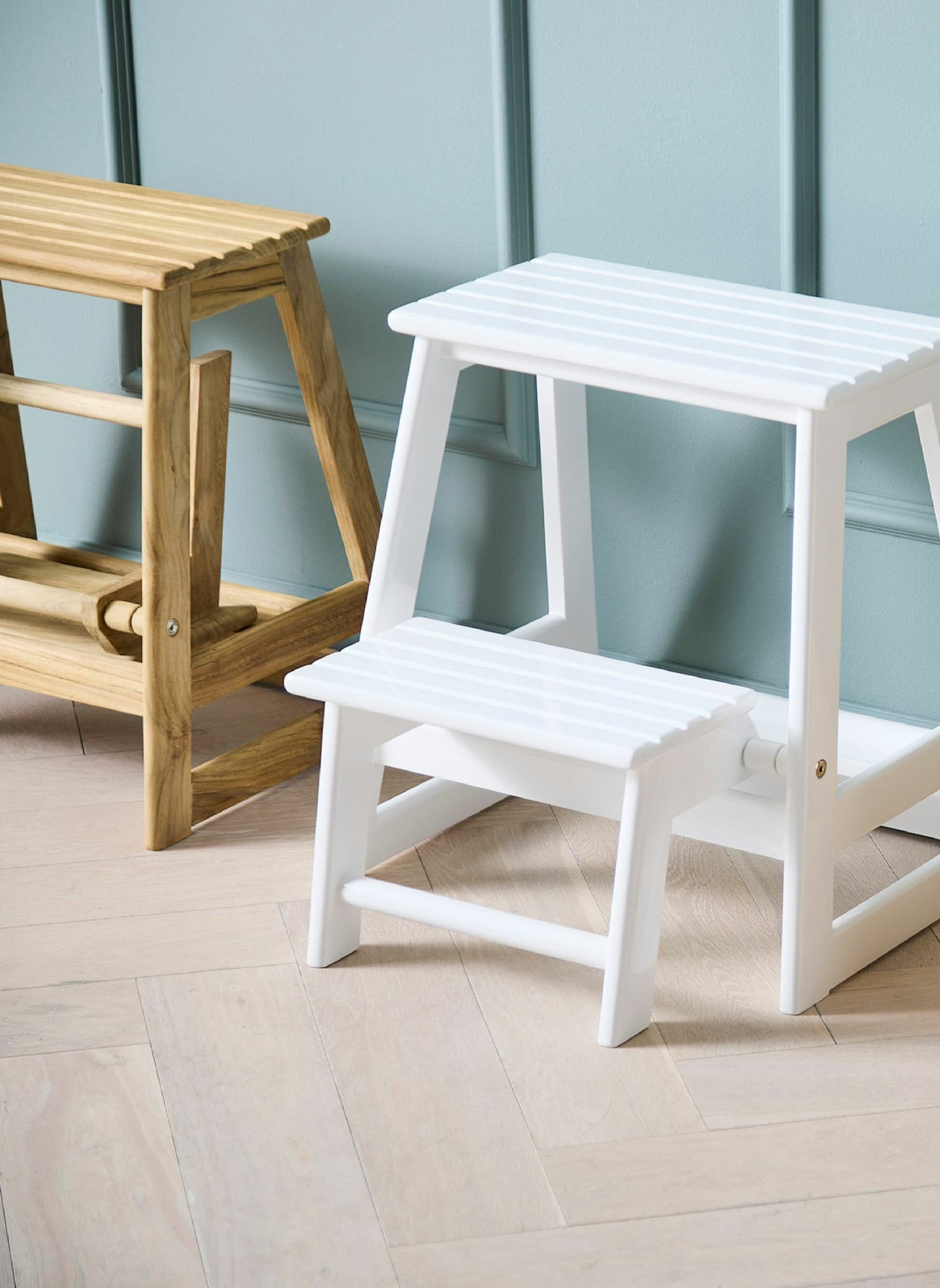 cinas Stehleiter SKALA: BRAUN