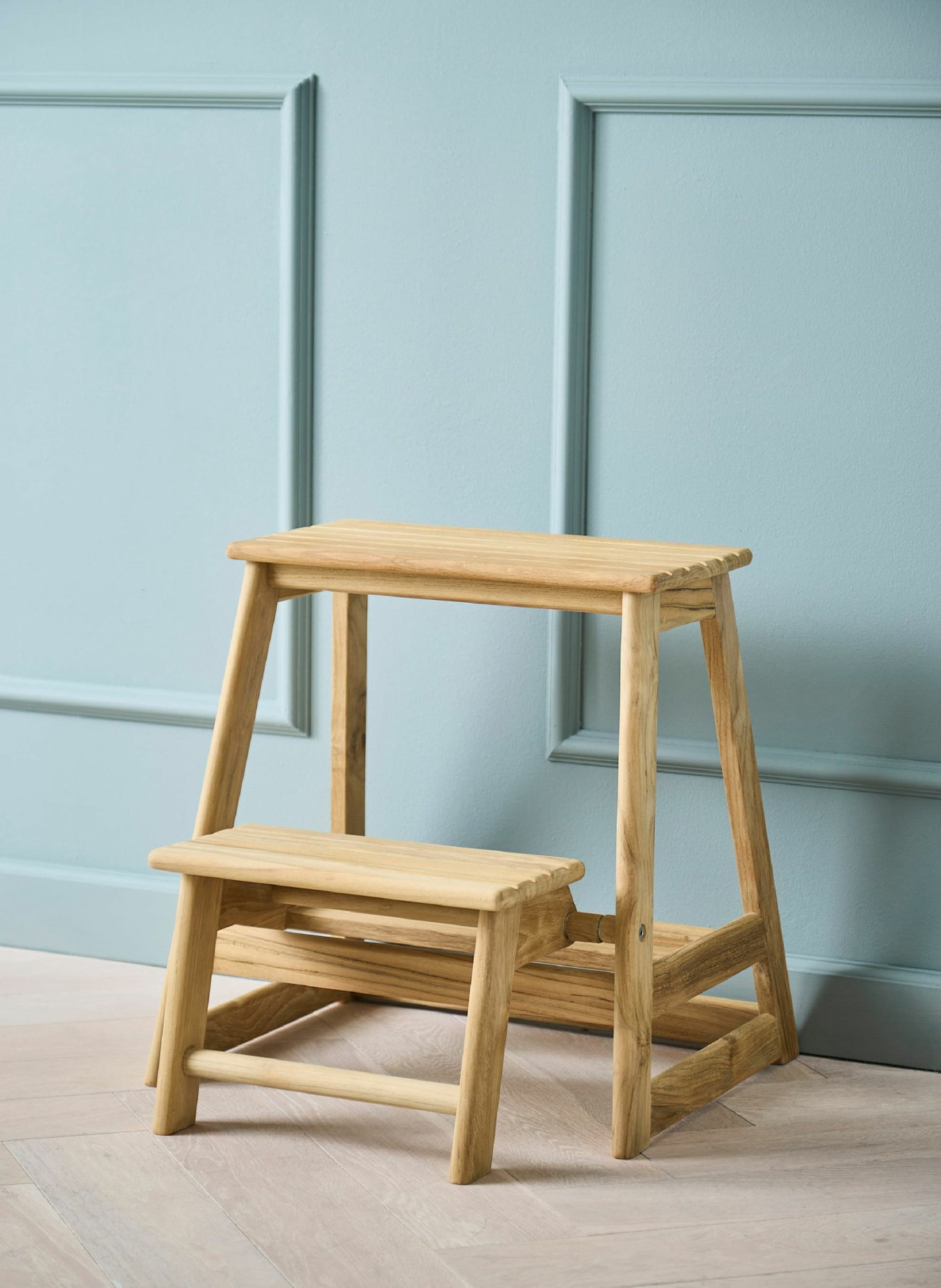 cinas Stehleiter SKALA: BRAUN