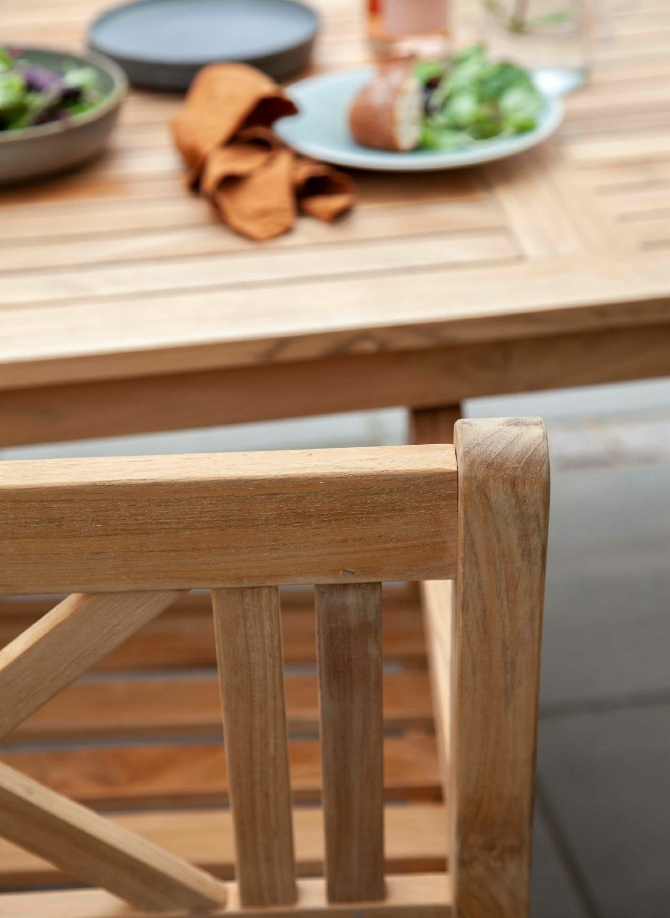 cinas Gartenmöbel mit Tisch, Bank, 2 Stühlen ROSENBORG: BRAUN