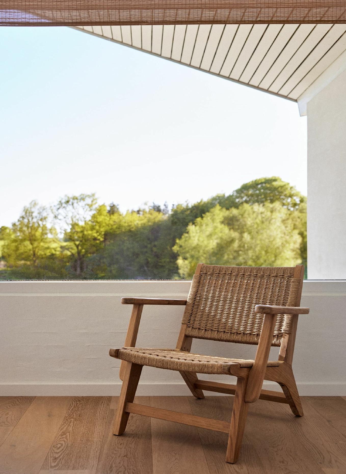 cinas Indoor Lounge Stuhl EYA: BRAUN