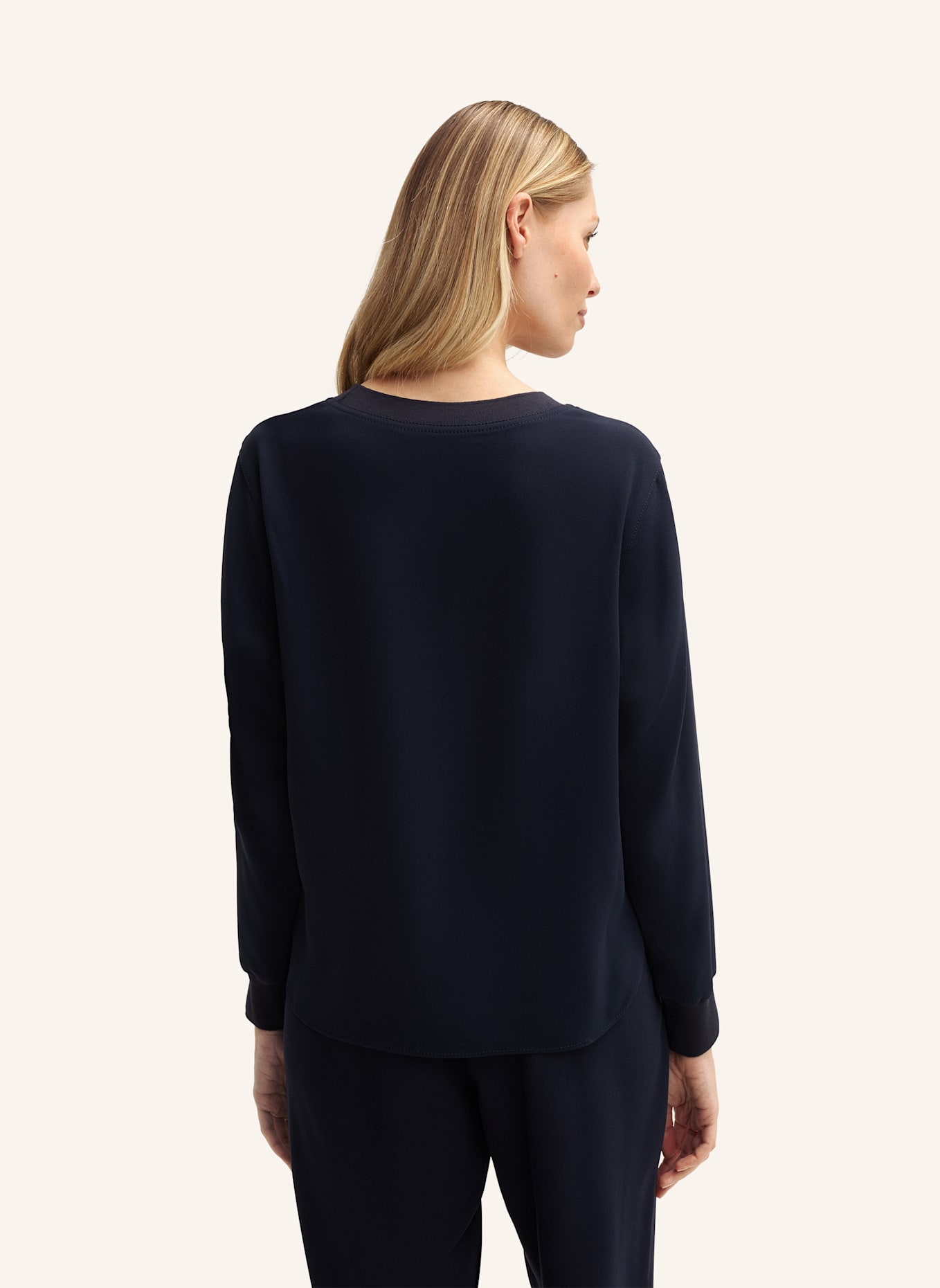 windsor. Bluse: DUNKELBLAU