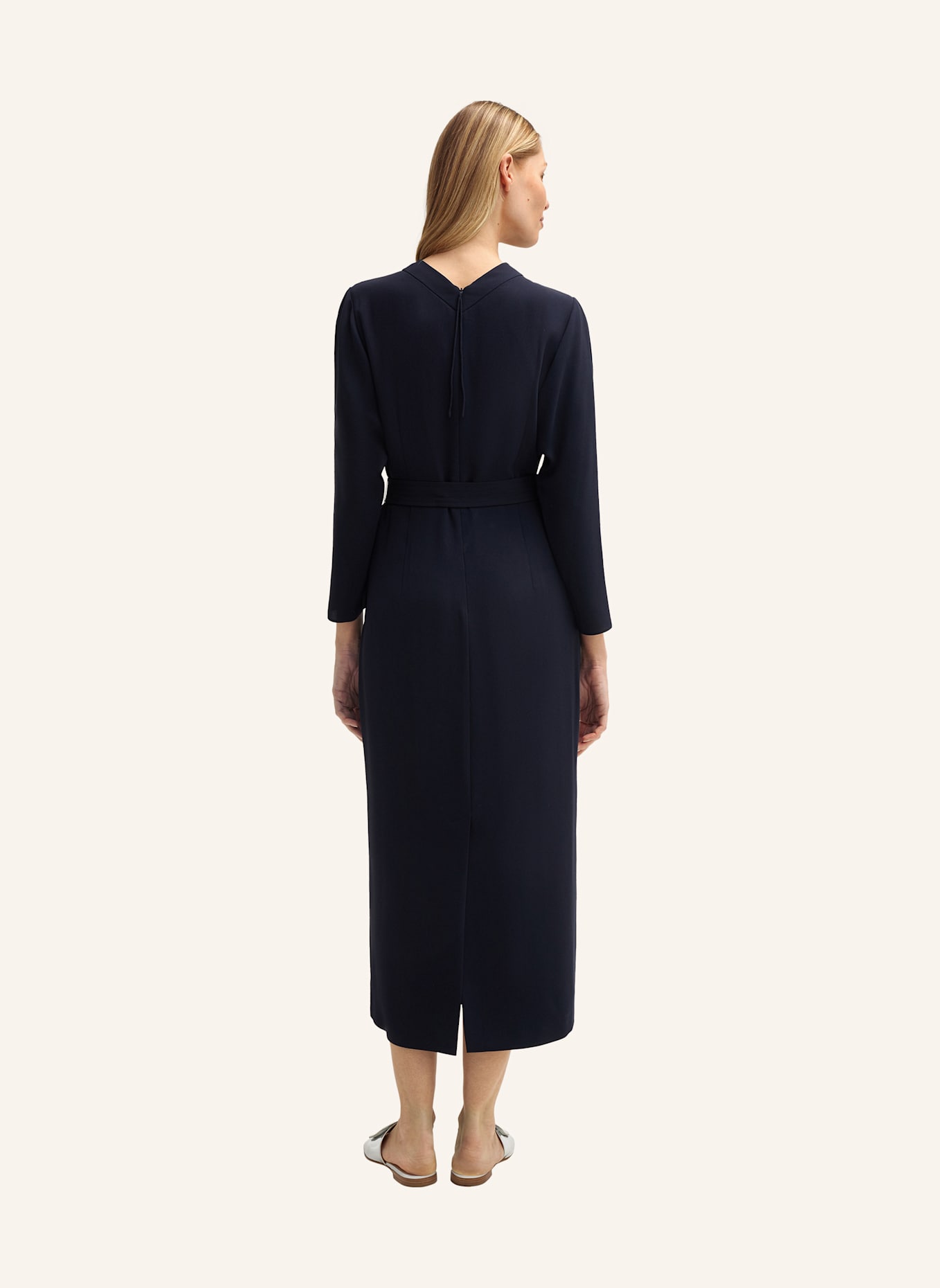 windsor. Kleid: DUNKELBLAU