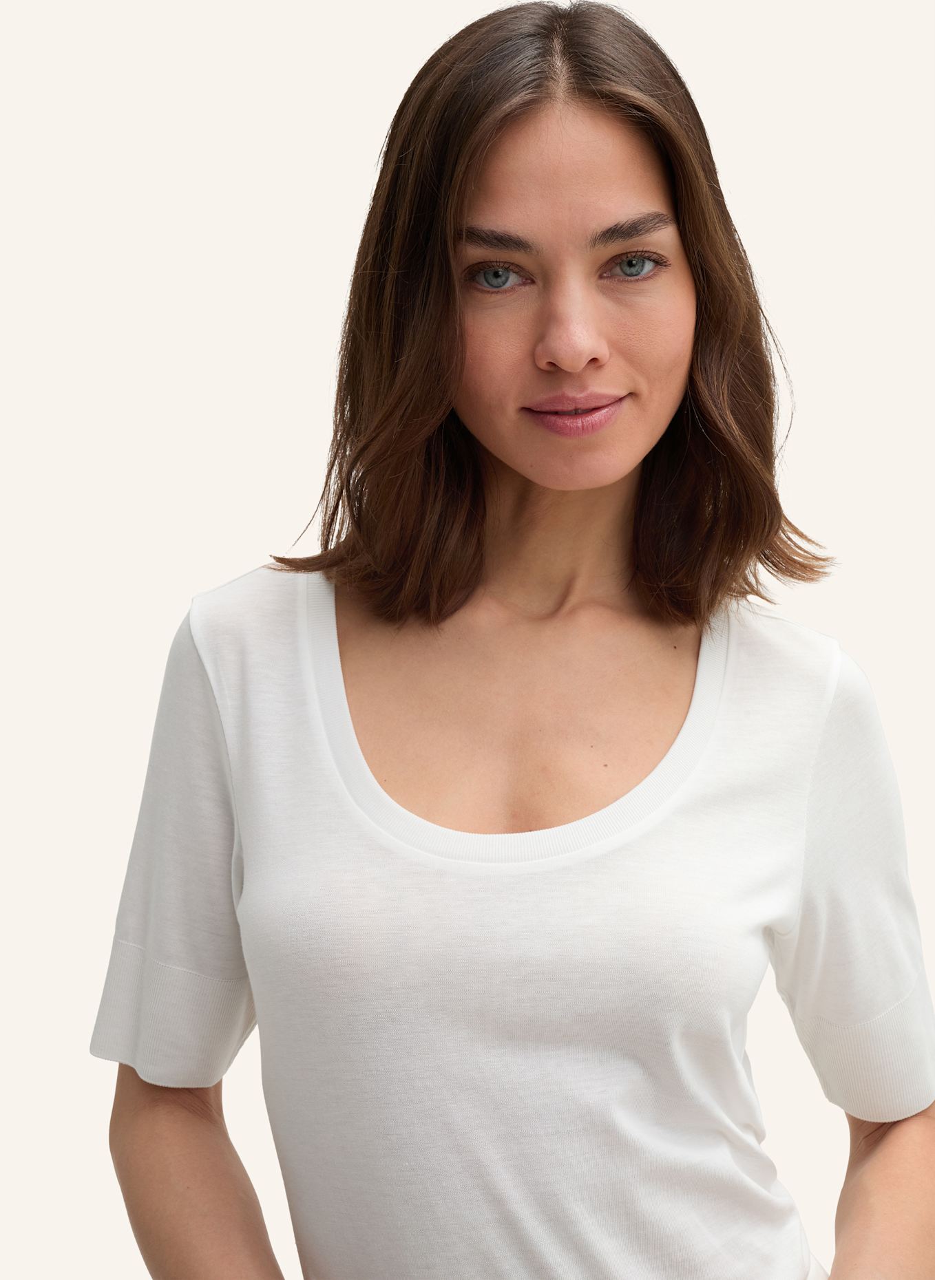 windsor. Shirt: WEISS