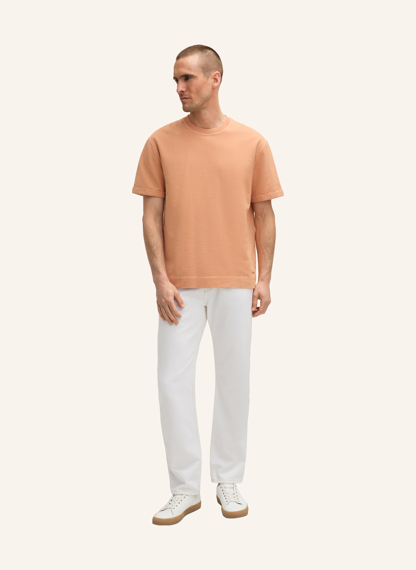 windsor. T-Shirt: ORANGE