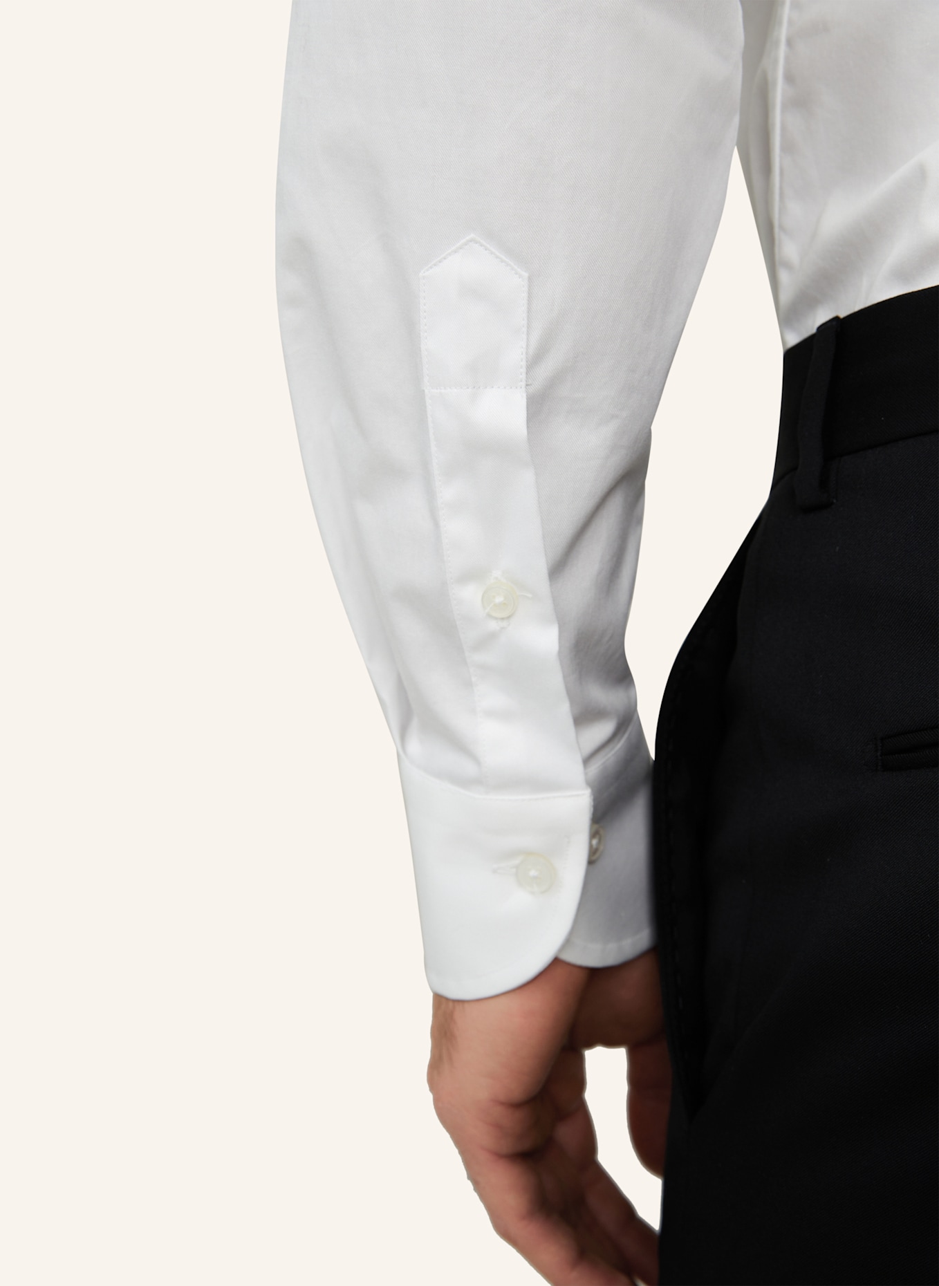 windsor. Hemd: WEISS