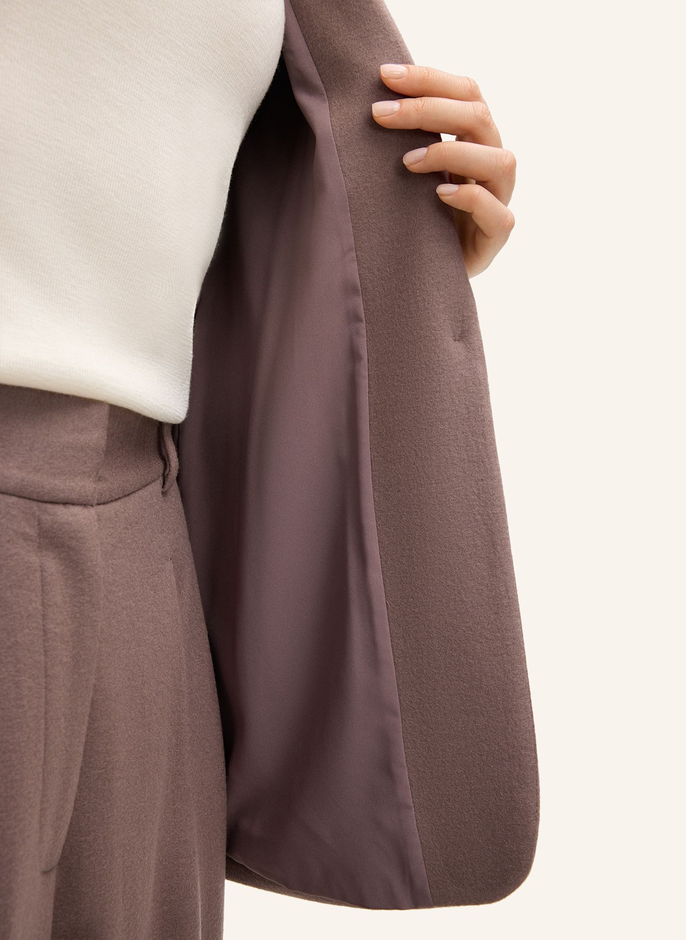 windsor. Blazer: BRAUN