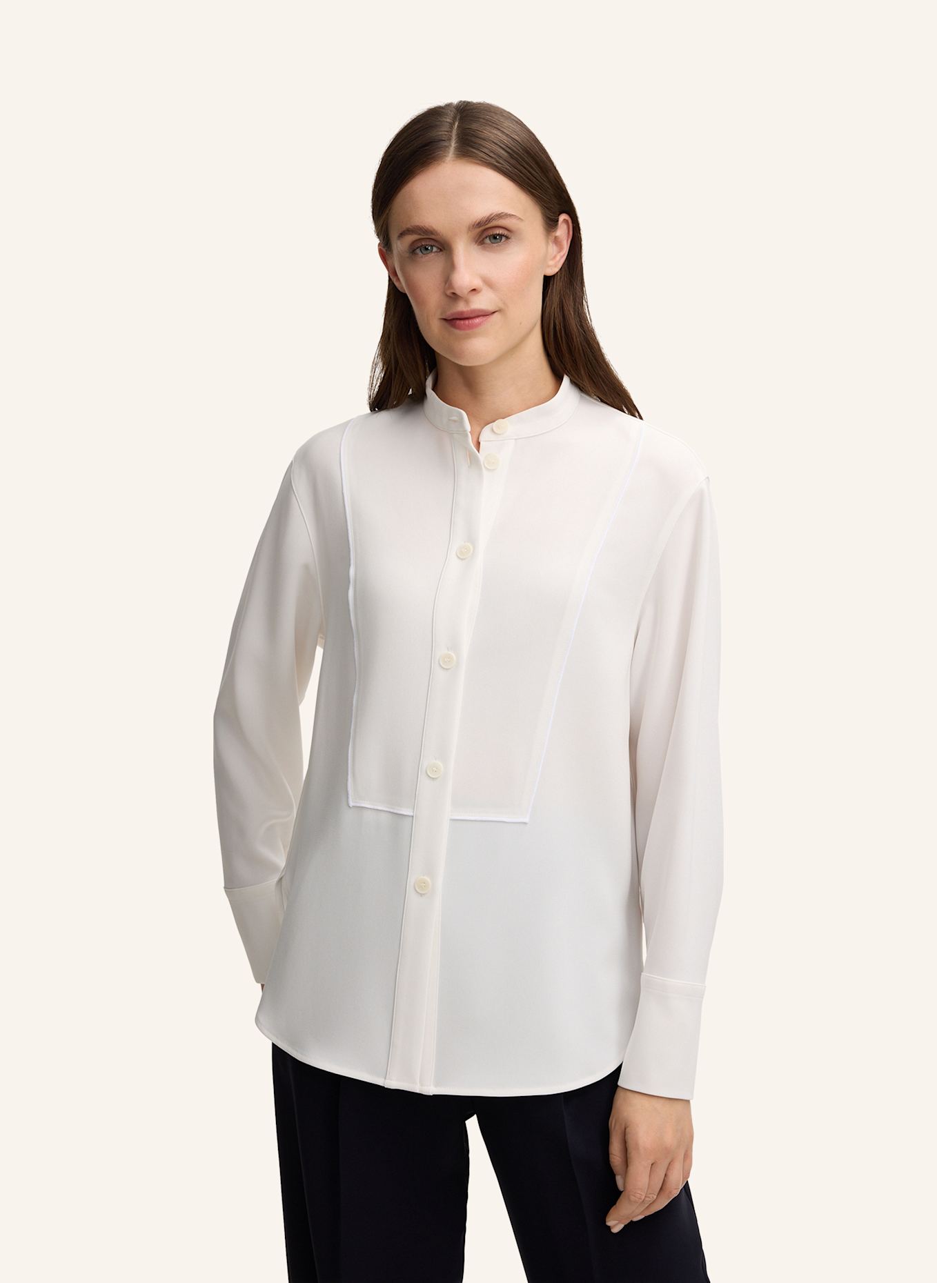 windsor. Bluse: WEISS