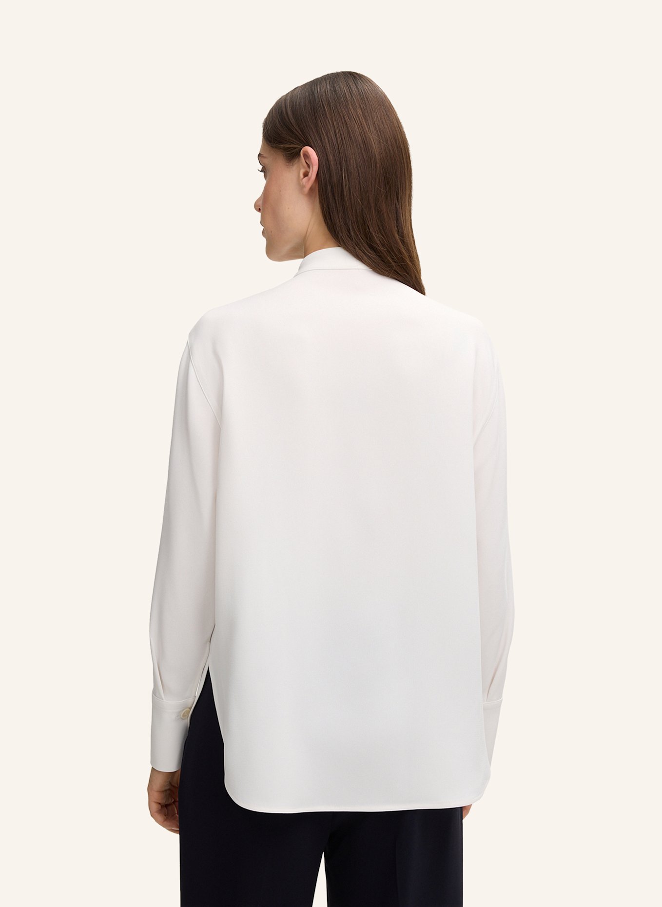 windsor. Bluse: WEISS