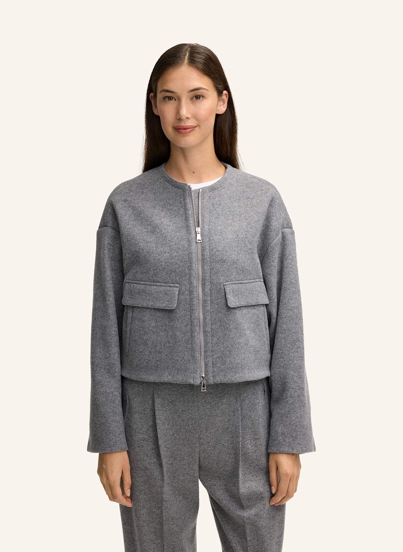 windsor. Jacke: GRAU