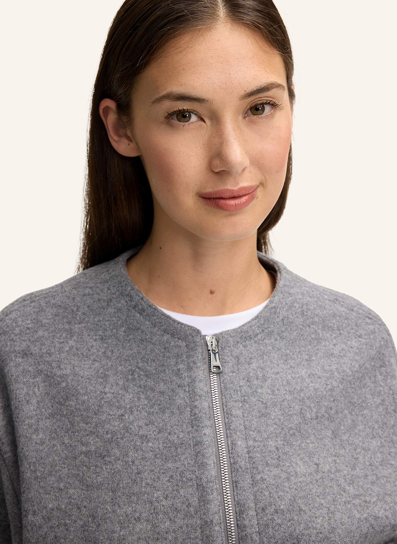 windsor. Jacke: GRAU