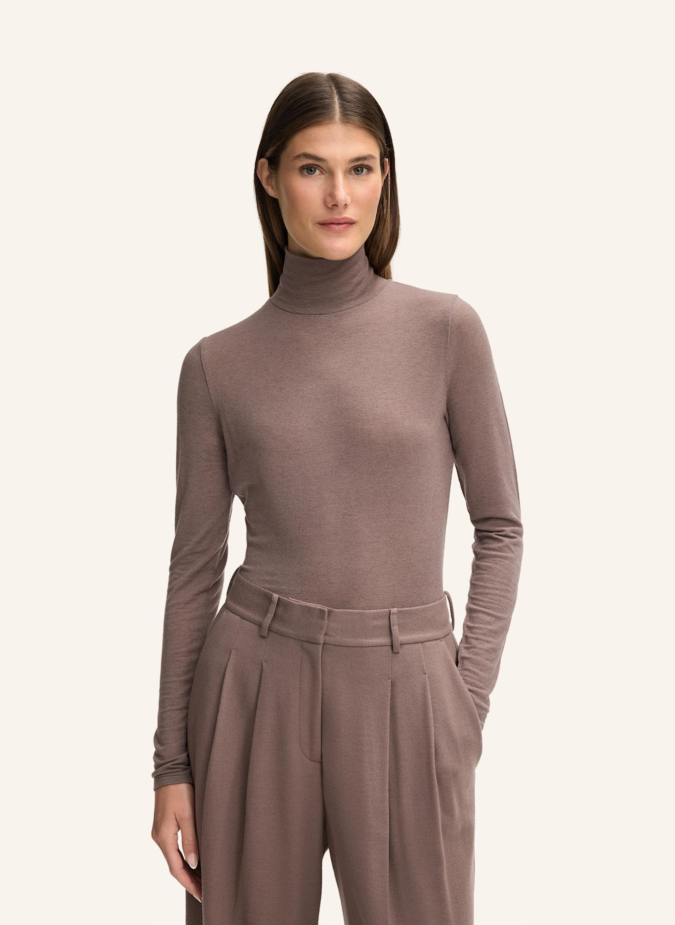 windsor. Rollkragenshirt: BRAUN