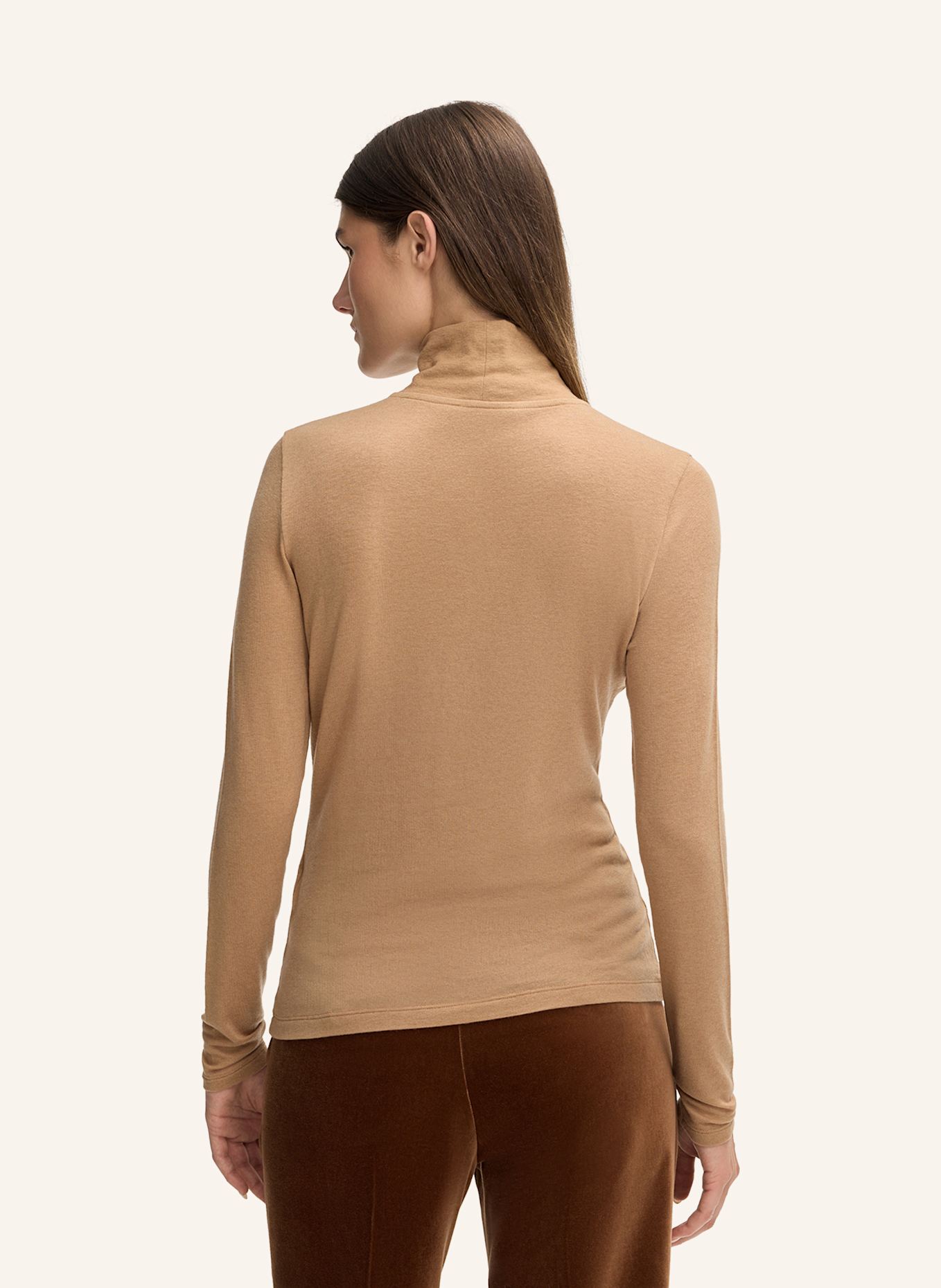 windsor. Rollkragenshirt: CAMEL