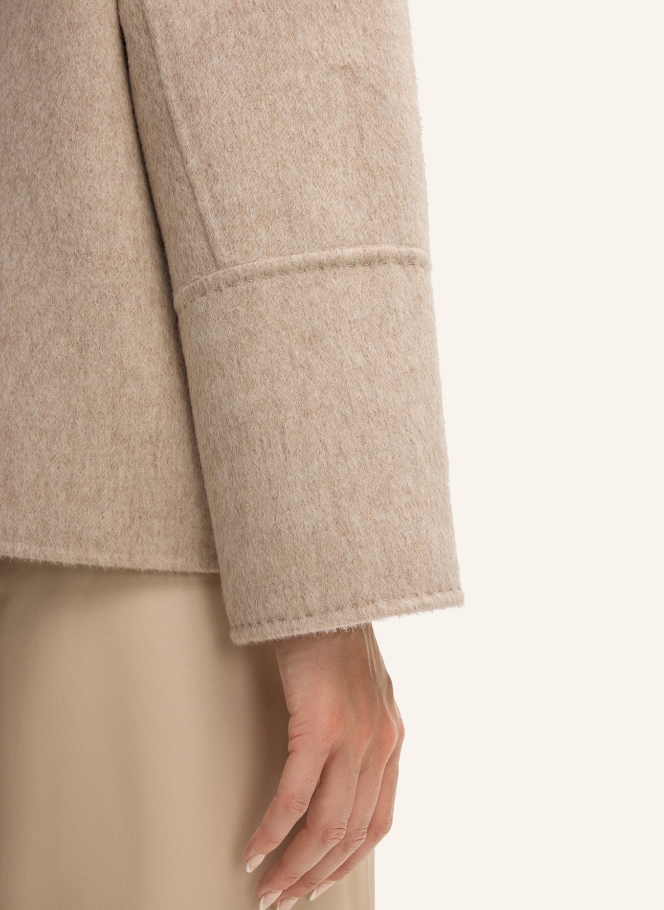 windsor. Jacke: BEIGE