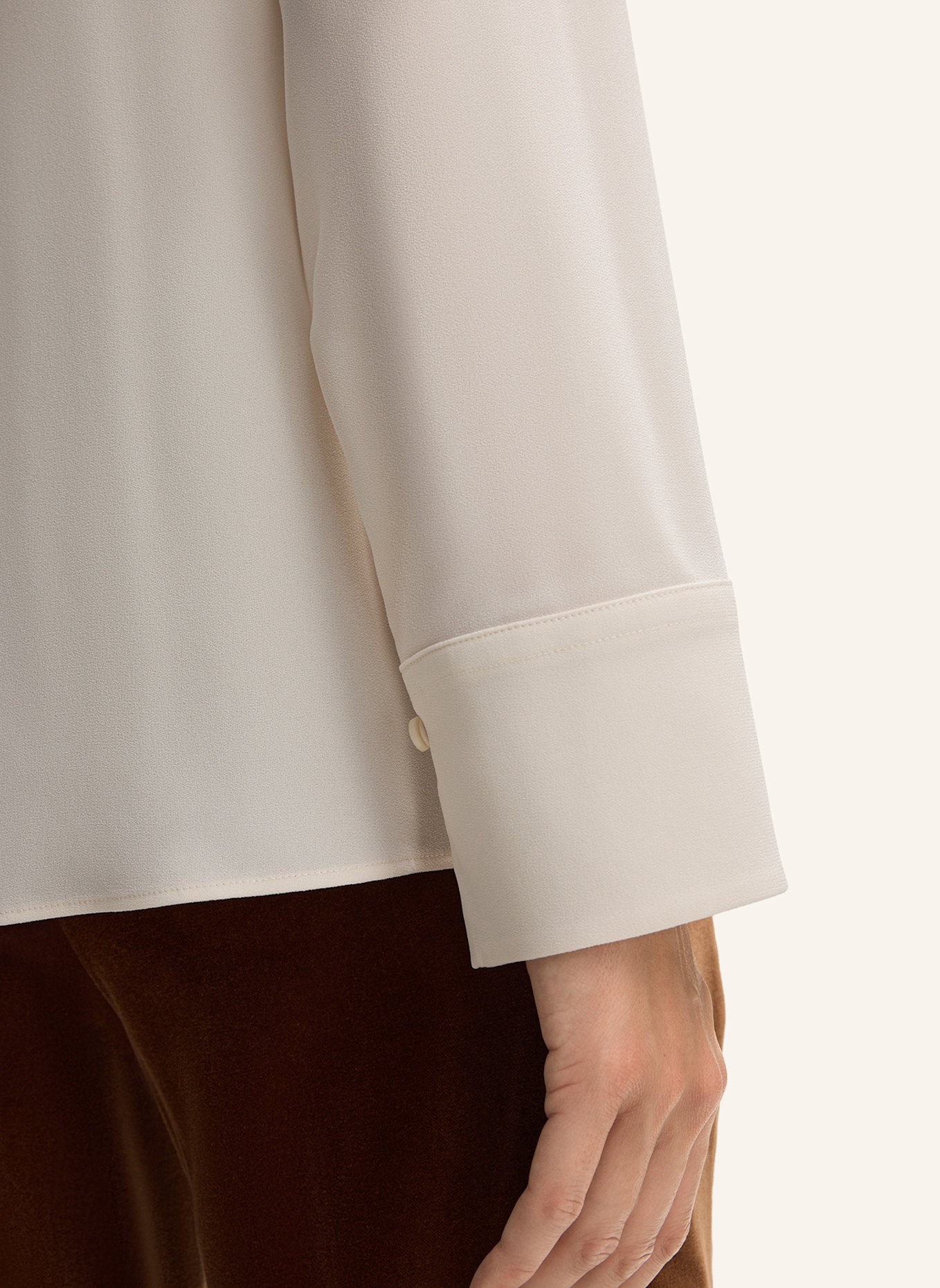 windsor. Hemdbluse: CREME