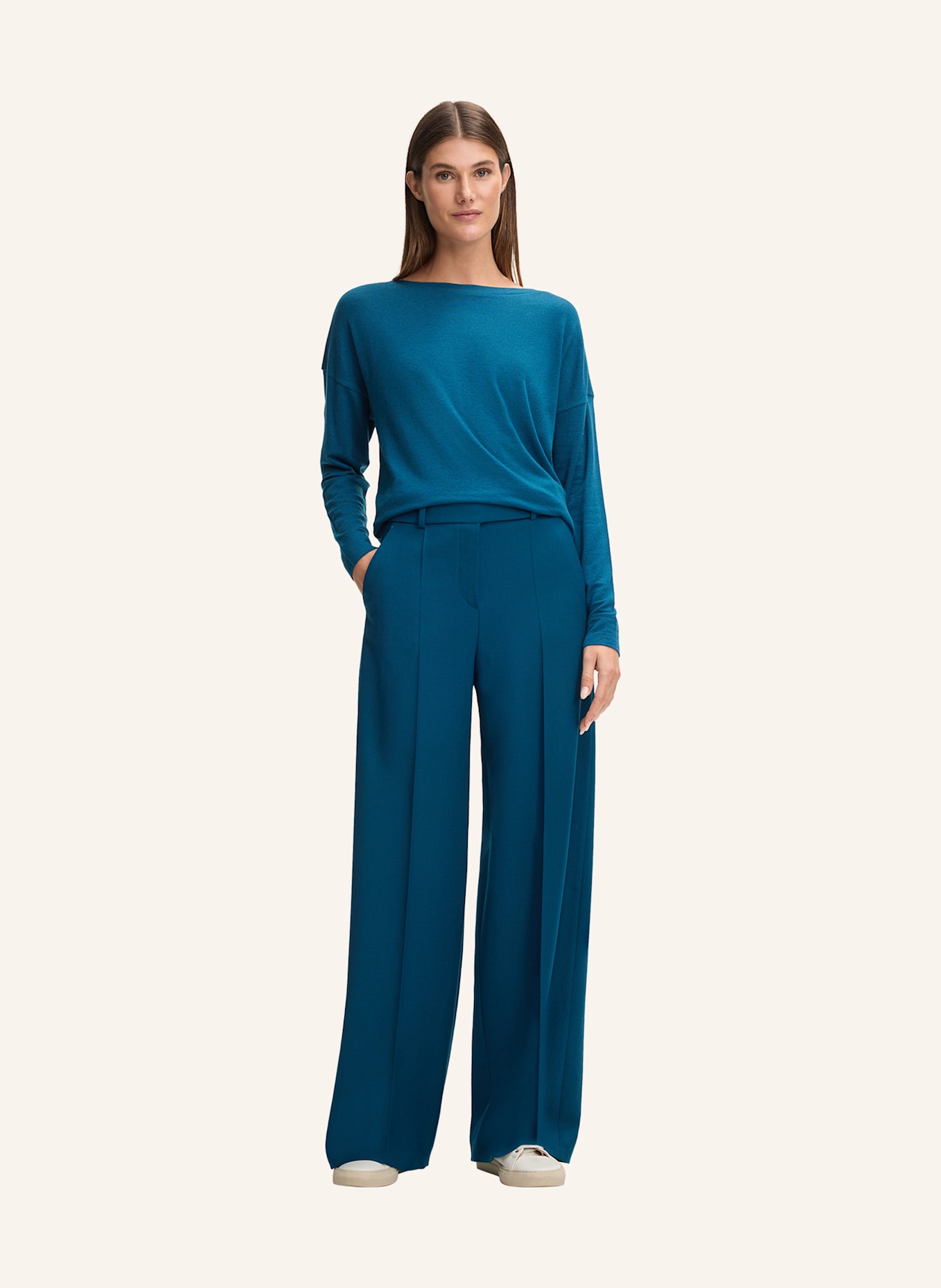 windsor. Longsleeve: PETROL