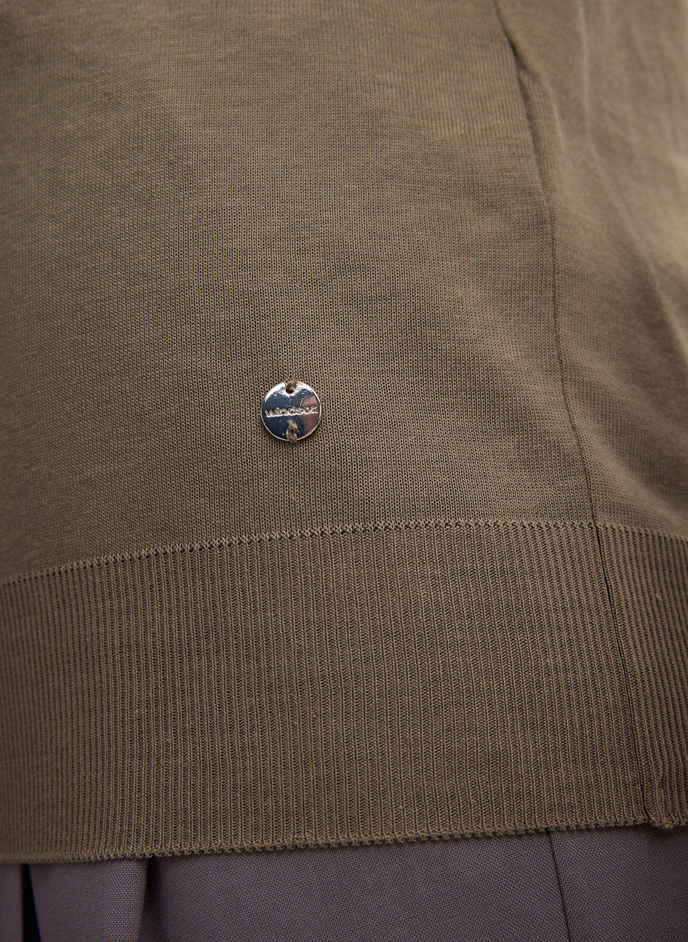 windsor. T-Shirt: OLIV