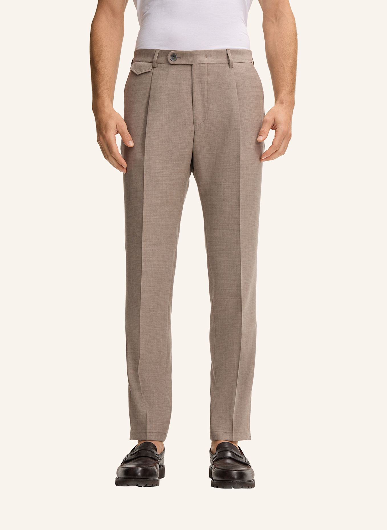 windsor. Hose Shaped Fit: BEIGE