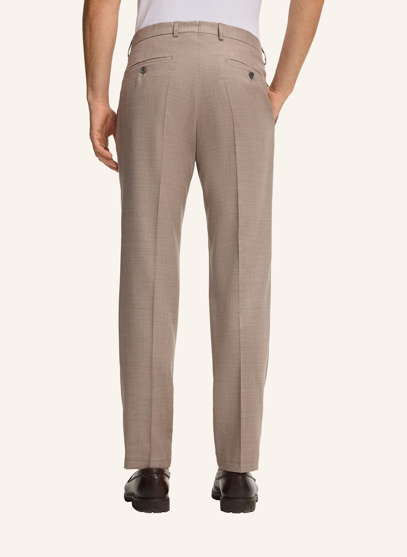 windsor. Hose Shaped Fit: BEIGE