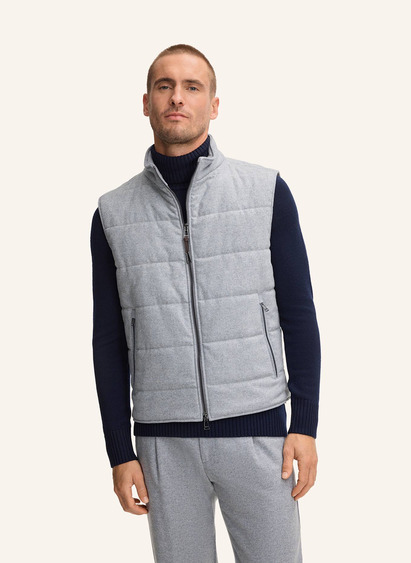 windsor. Weste: HELLBLAU