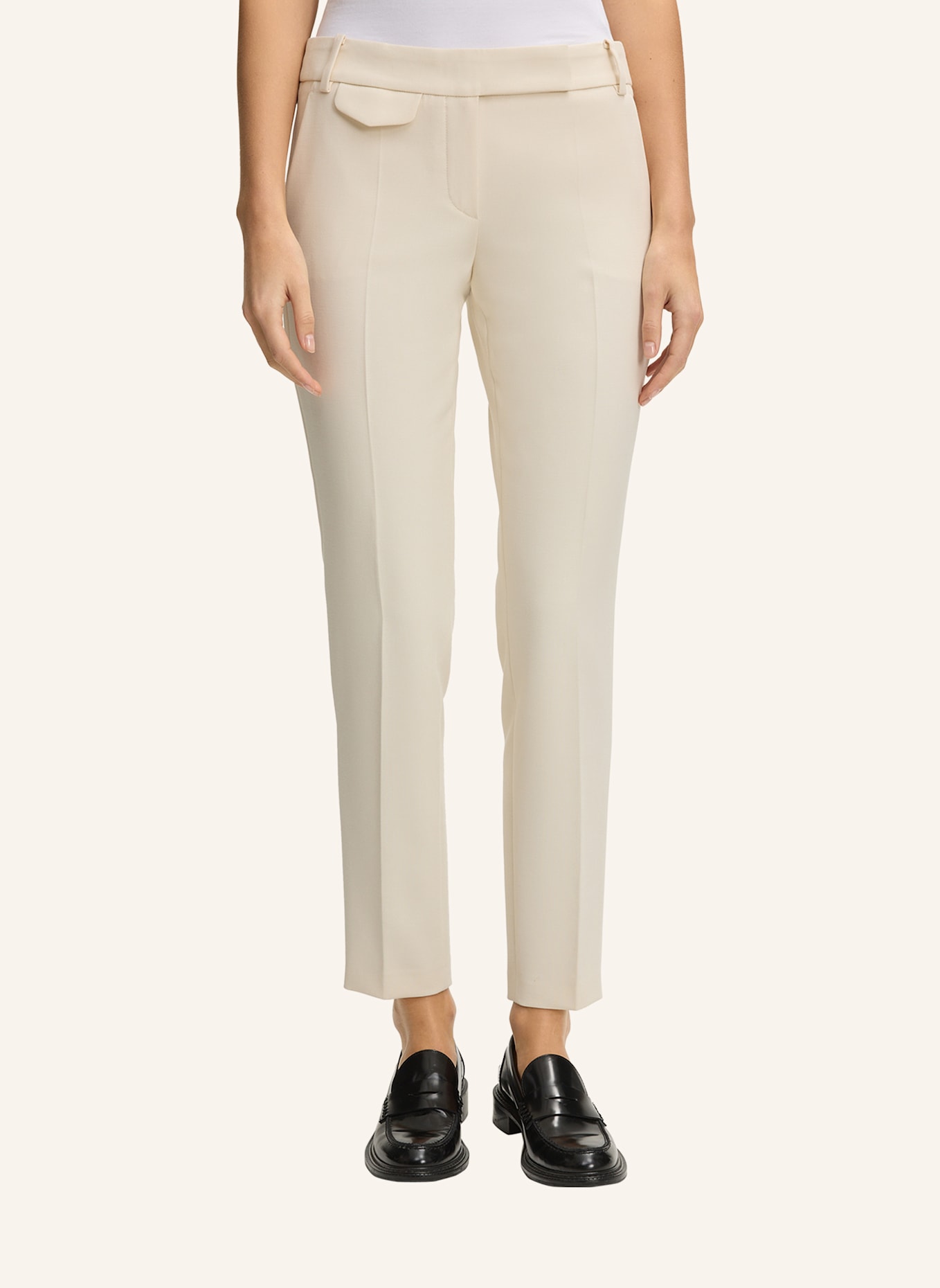 windsor. Hose: CREME