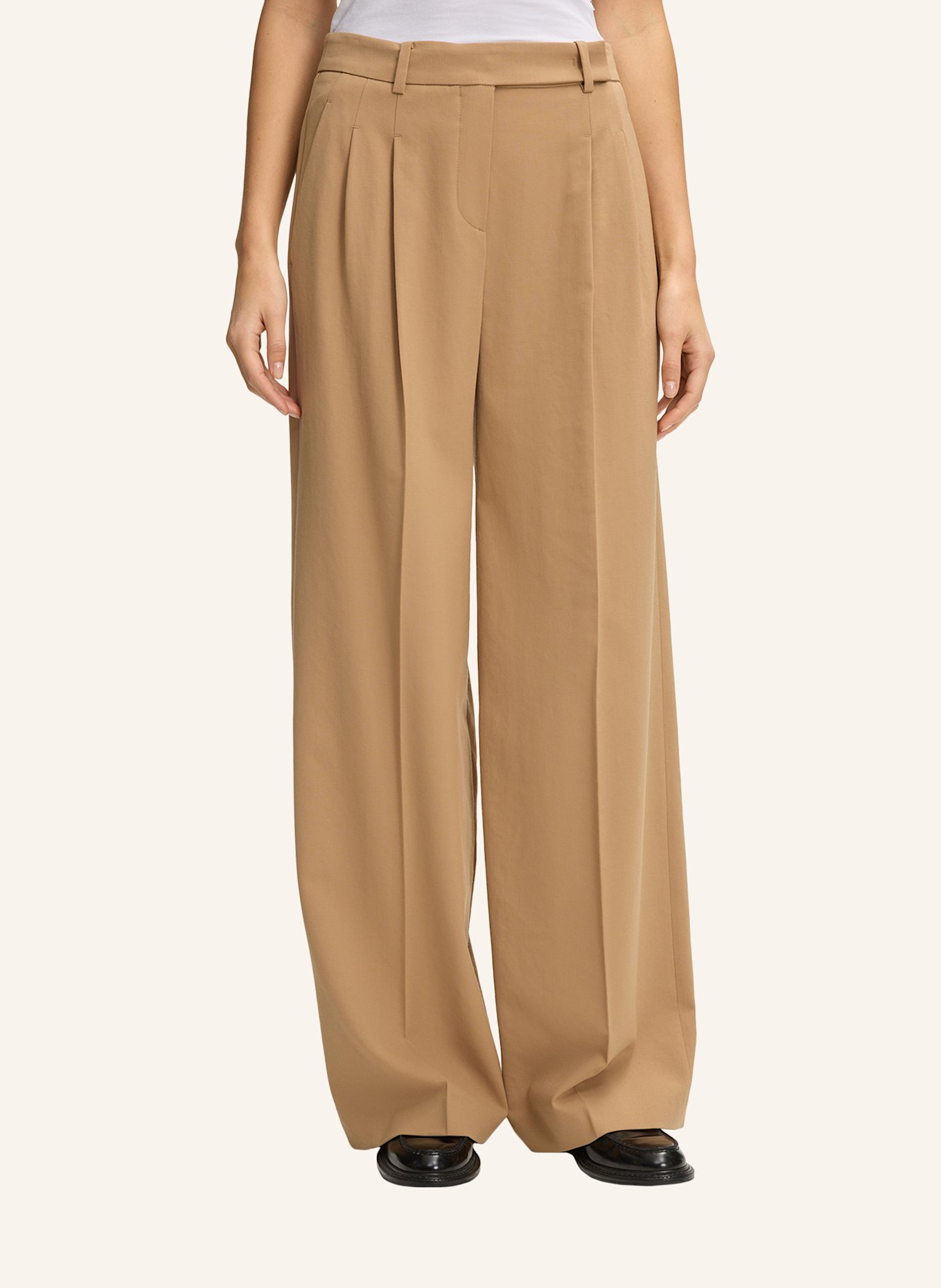 windsor. Bundfaltenhose: BRAUN