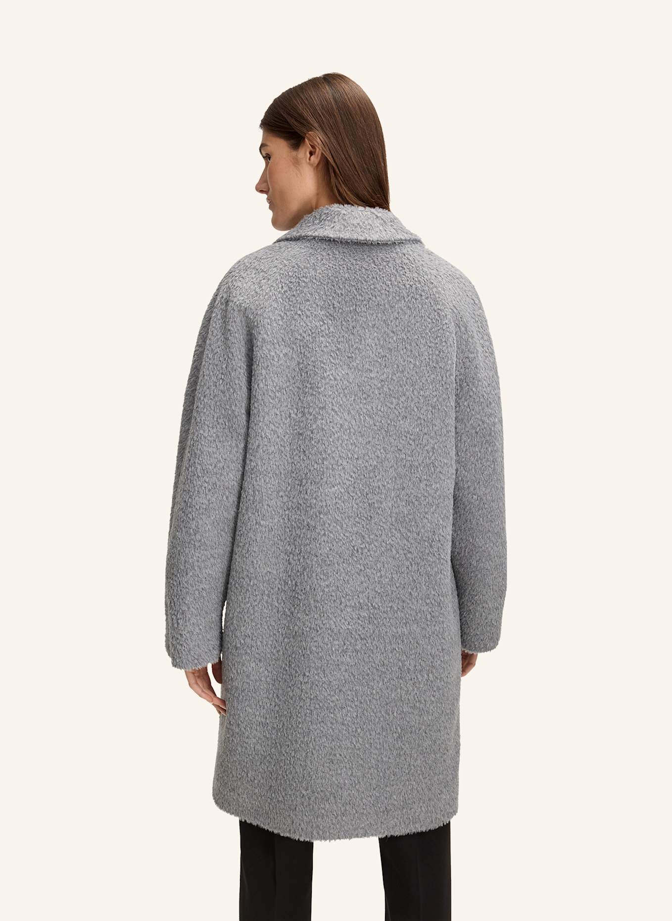 windsor. Mantel: GRAU