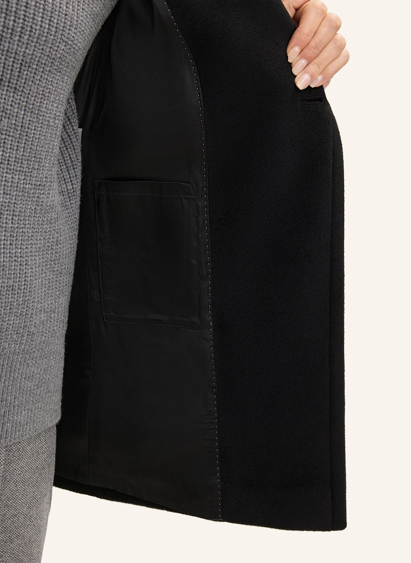 windsor. Cabanjacke: SCHWARZ