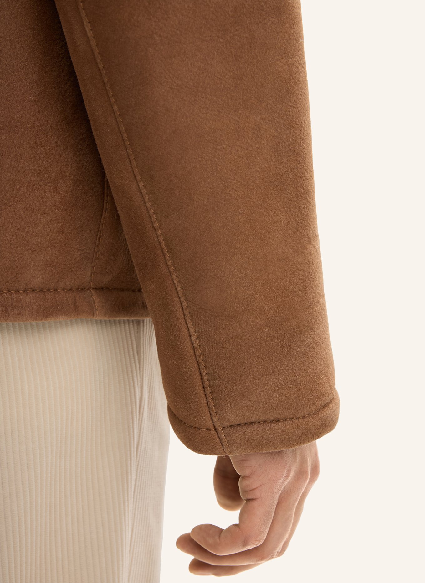 windsor. Lederjacke: CAMEL