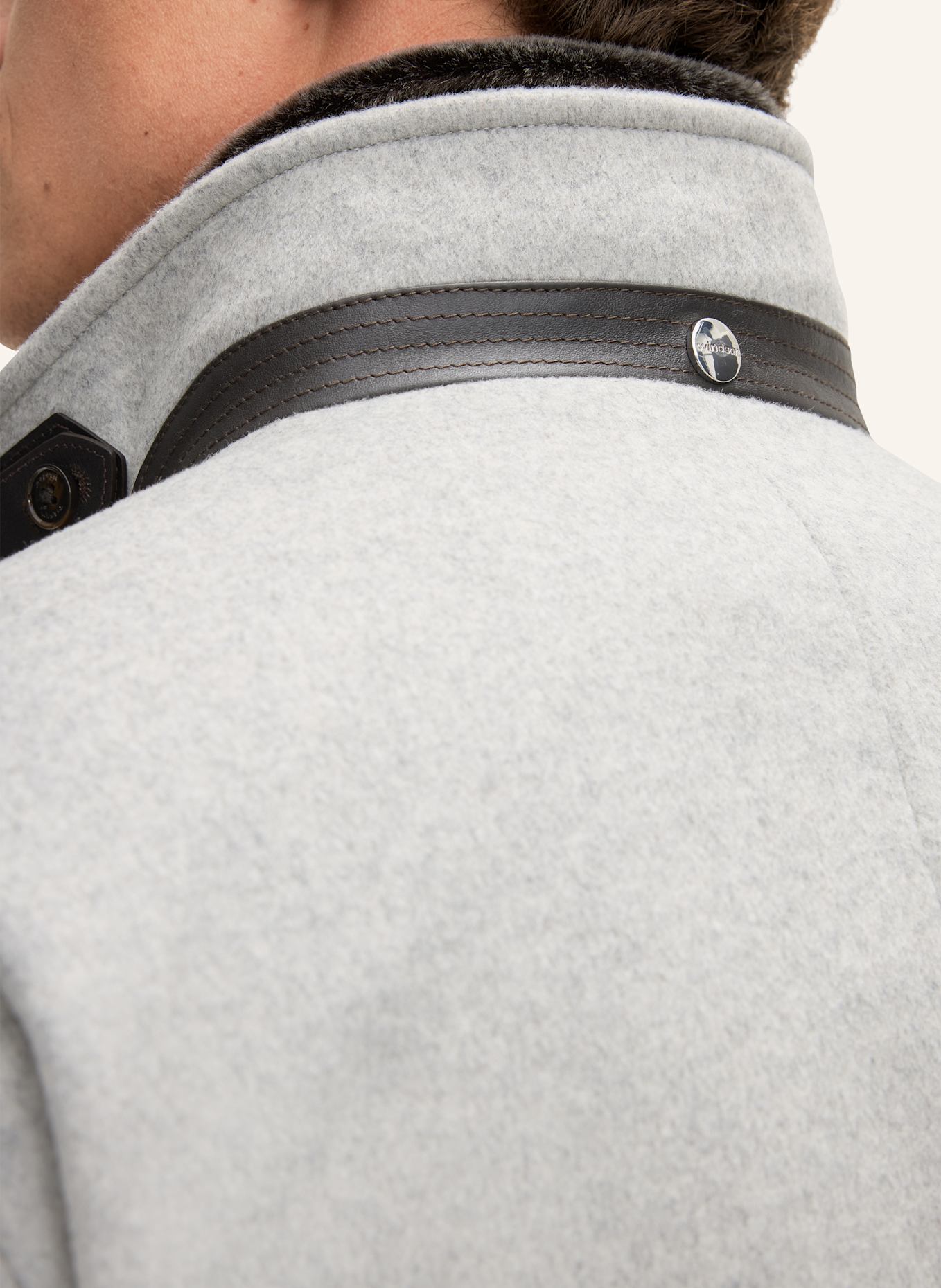 windsor. Wollmantel RIVANO3 mit herausnehmbarer Blende: HELLGRAU