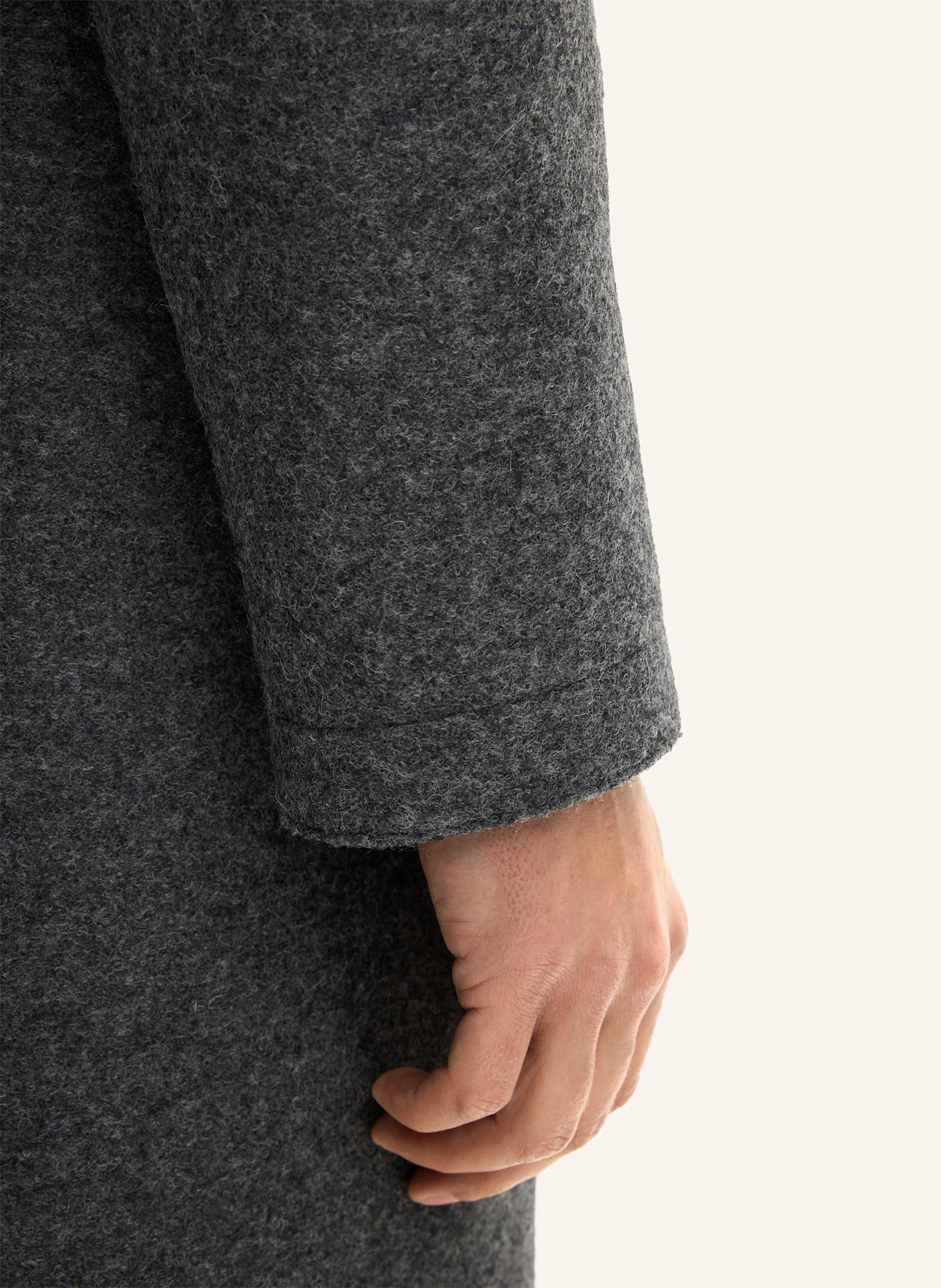 windsor. Mantel: GRAU