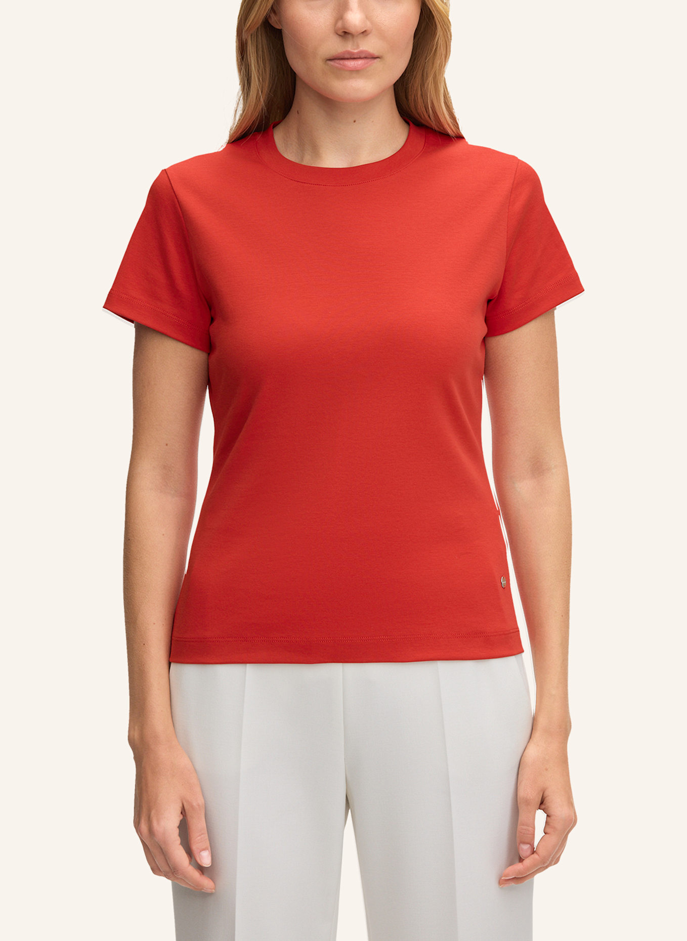 windsor. T-Shirt: ROT