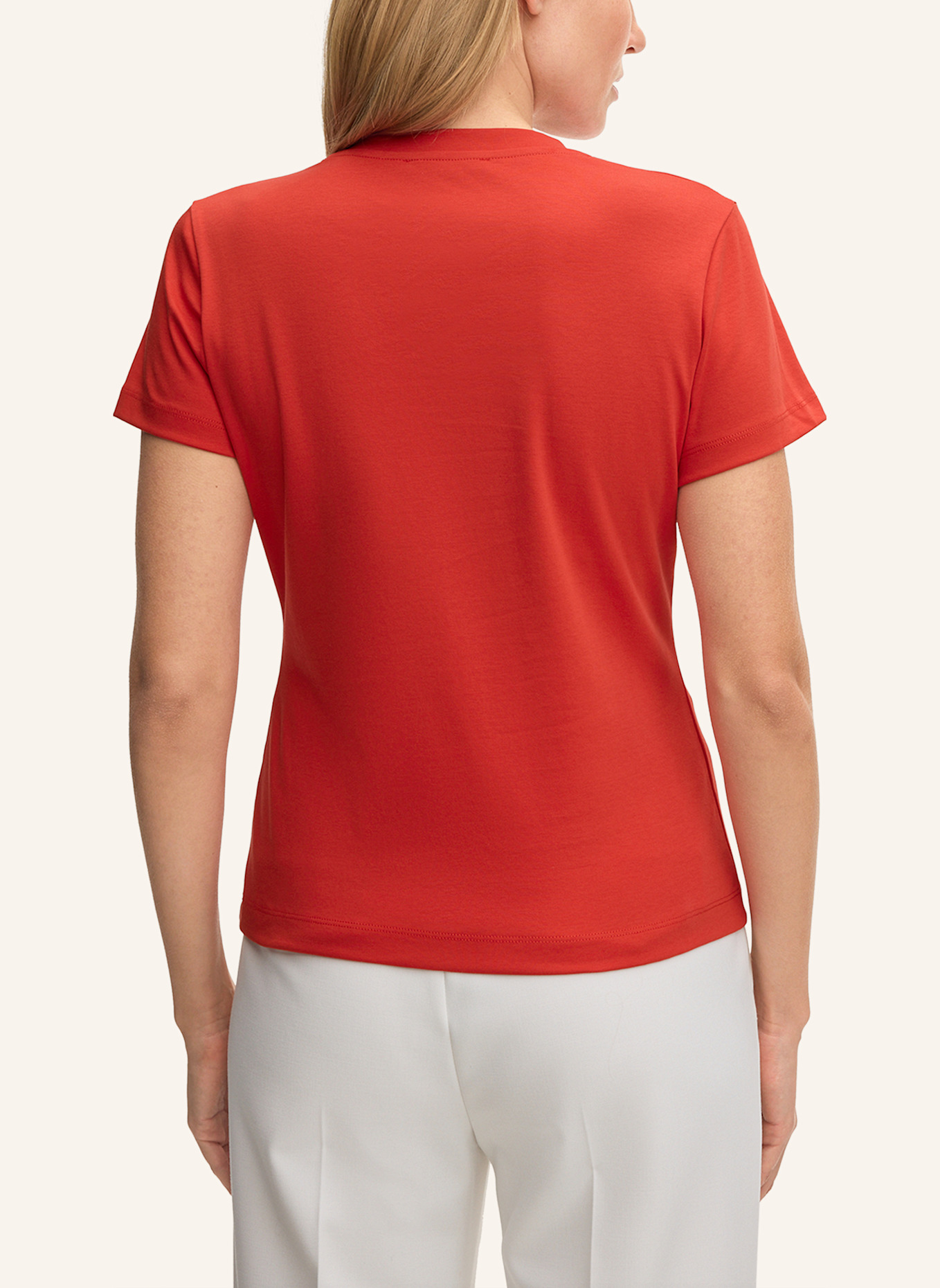 windsor. T-Shirt: ROT