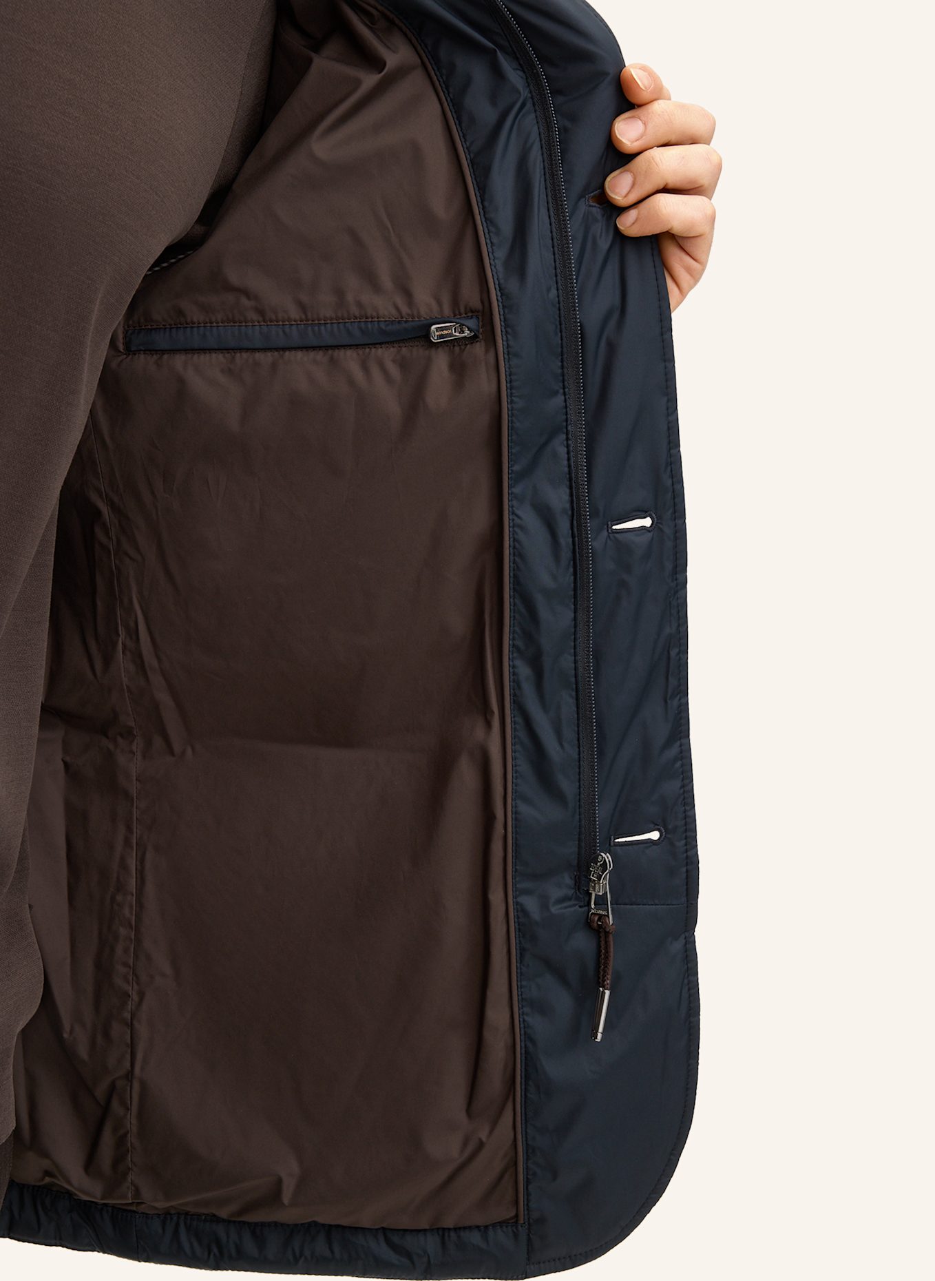 windsor. Steppjacke: DUNKELBLAU