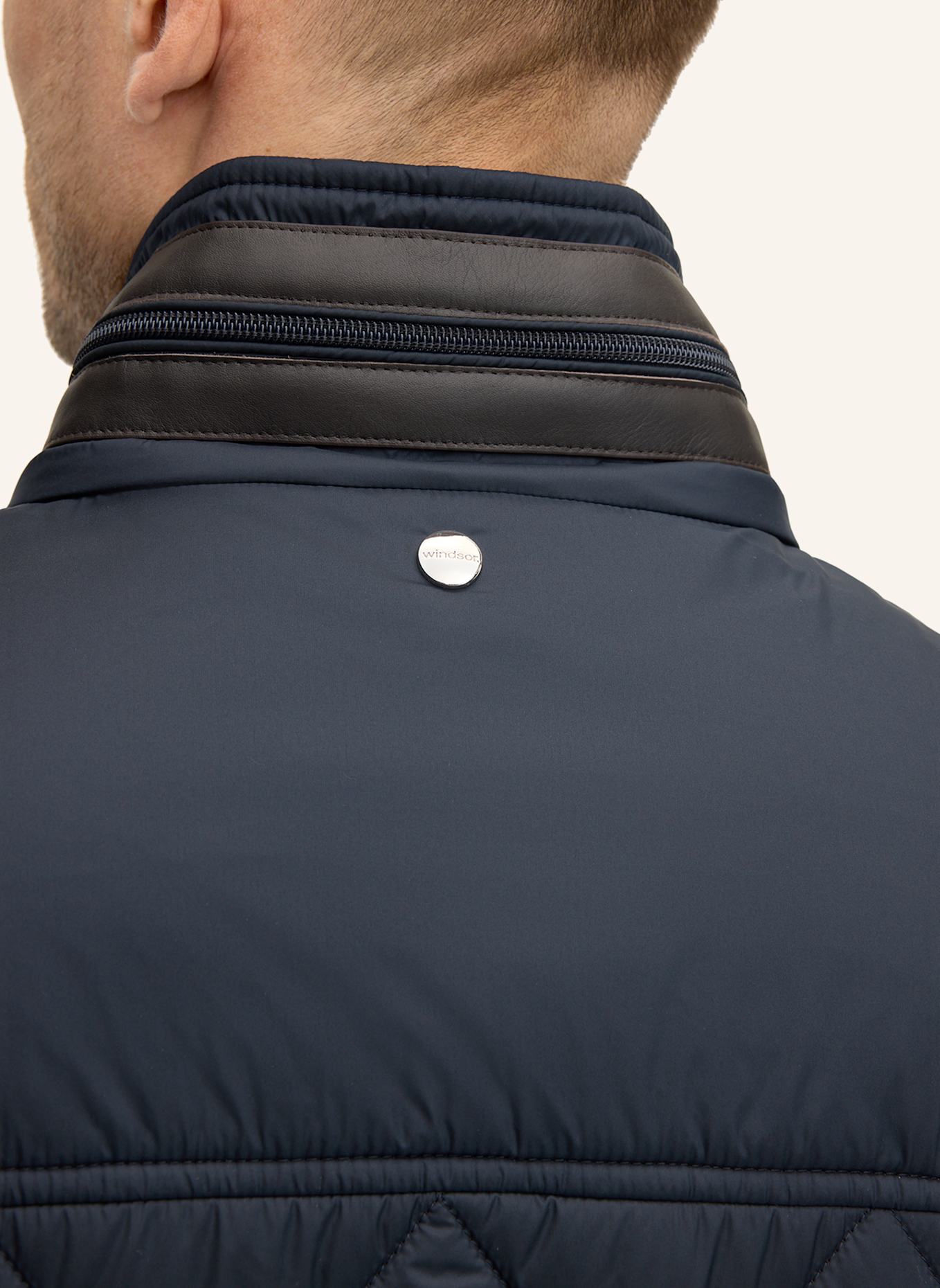 windsor. Steppjacke: DUNKELBLAU