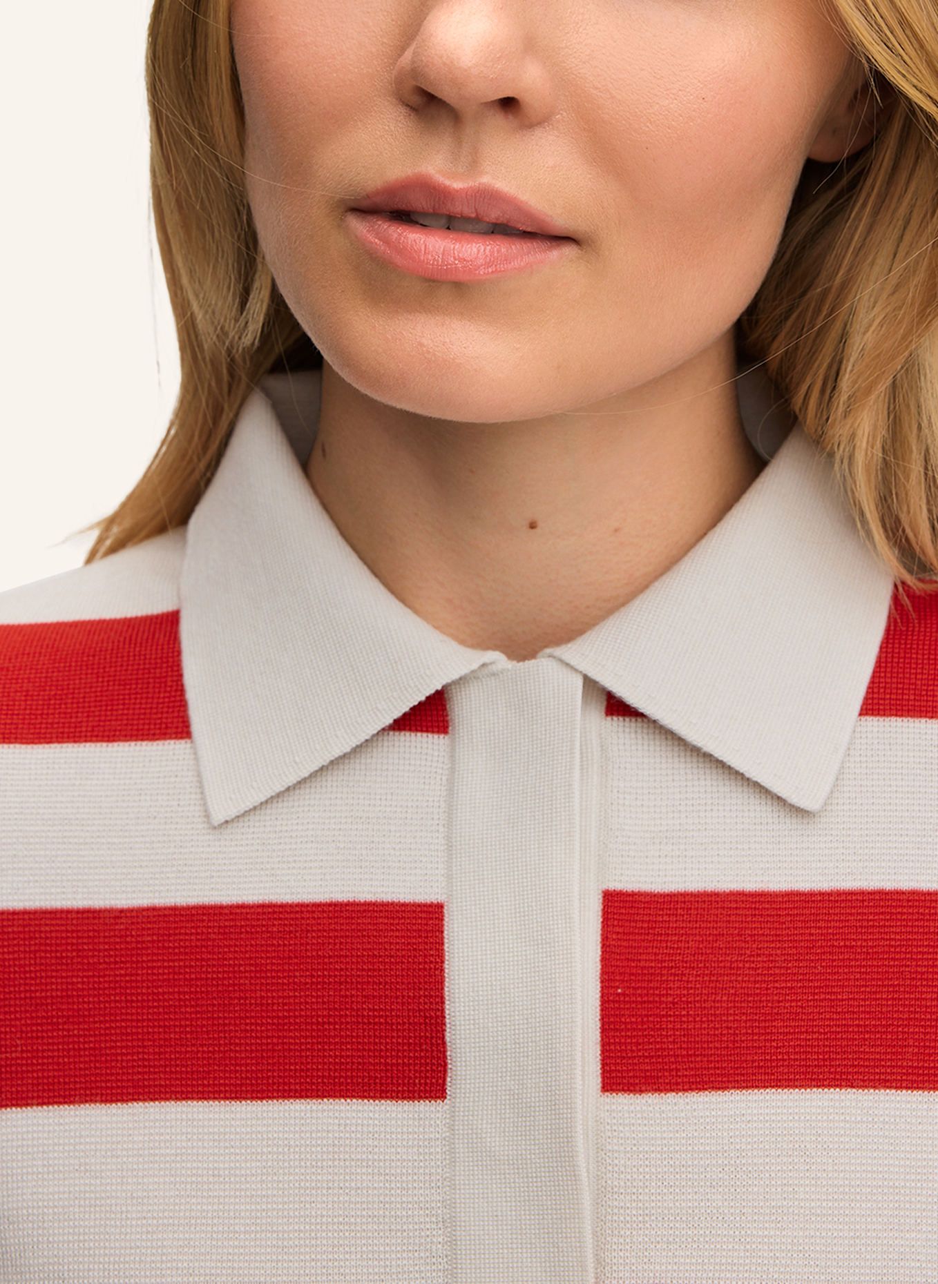 windsor. Pullover: ROT