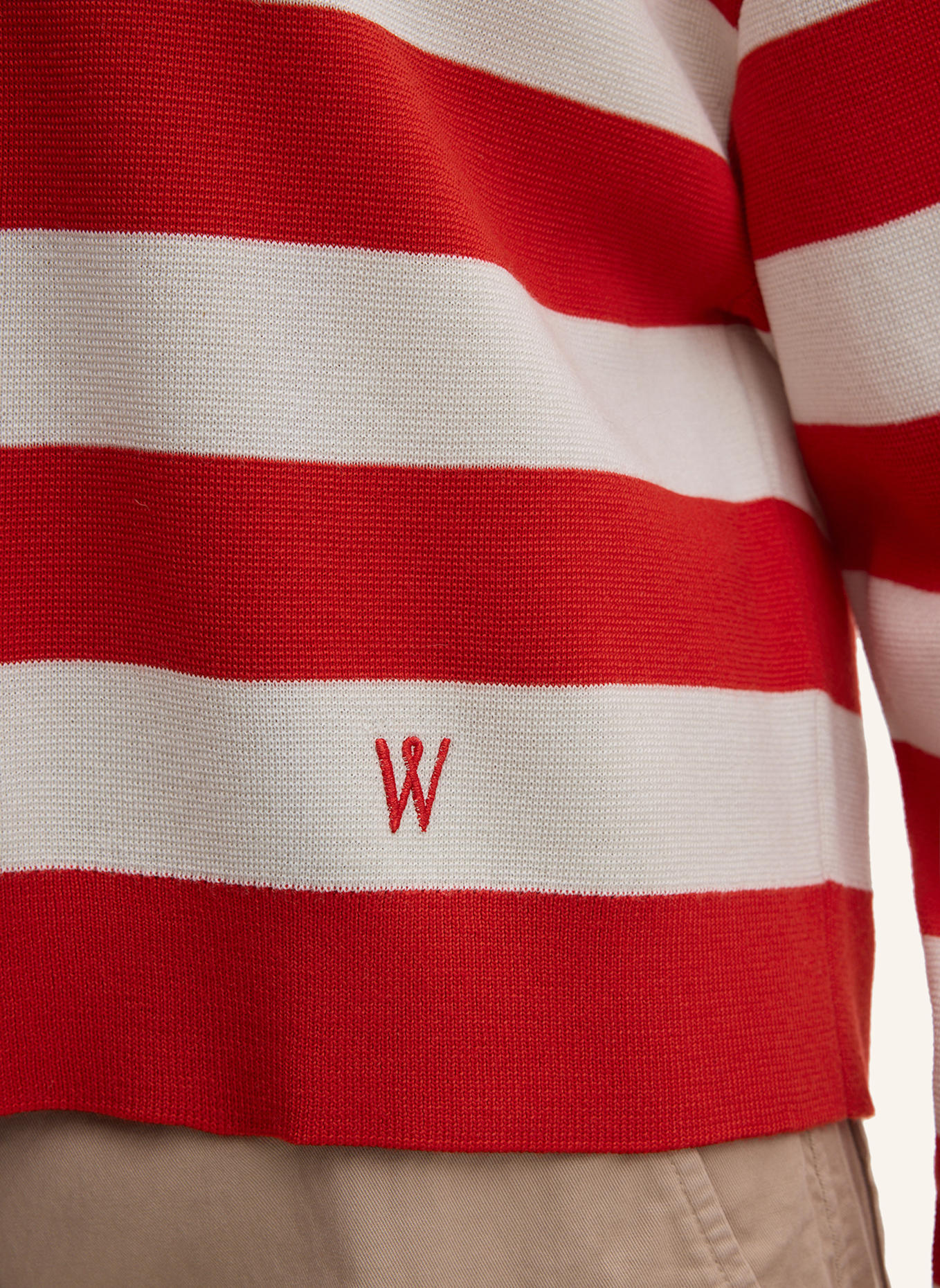 windsor. Pullover: ROT