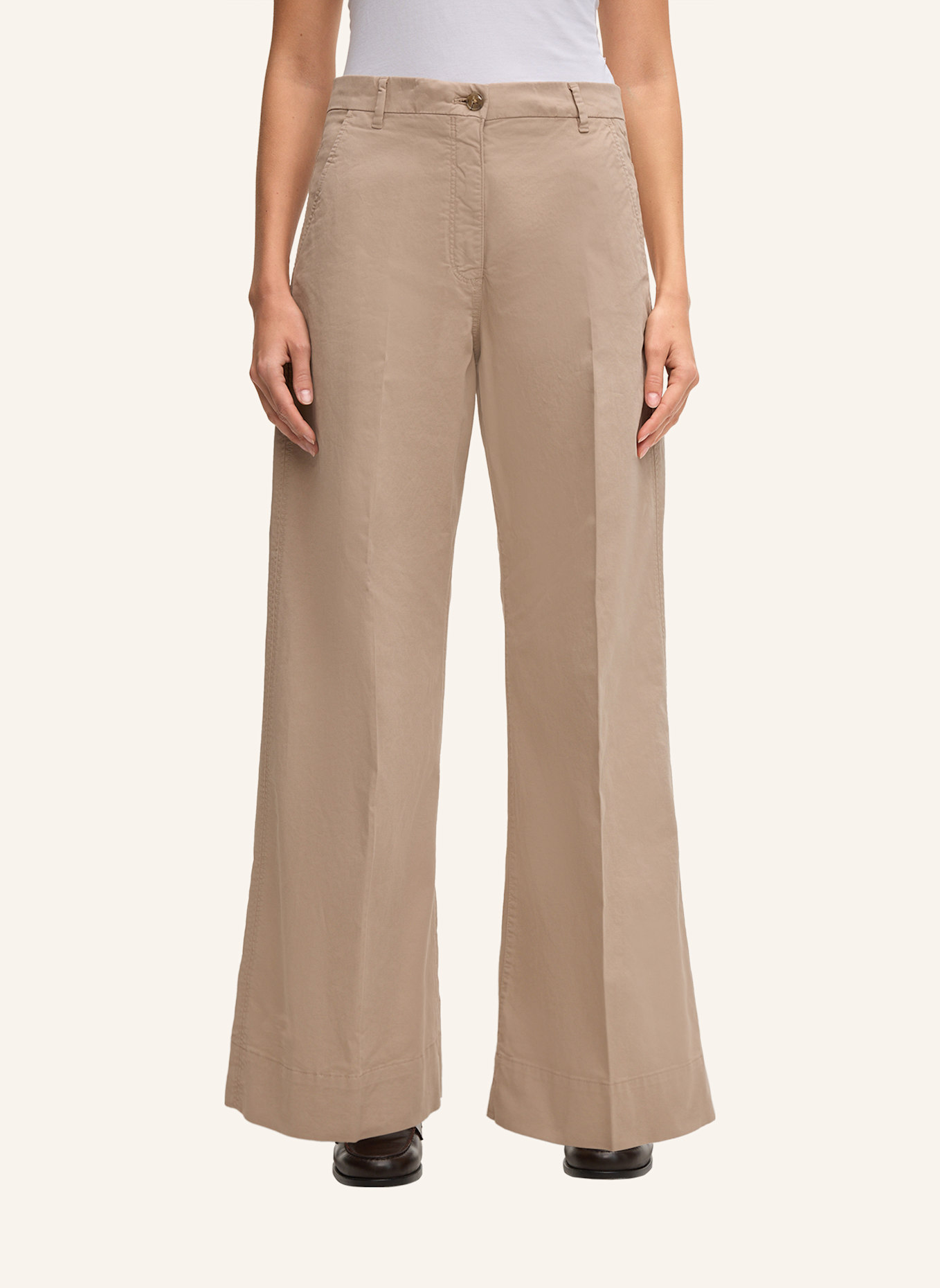 windsor. Hose: BEIGE