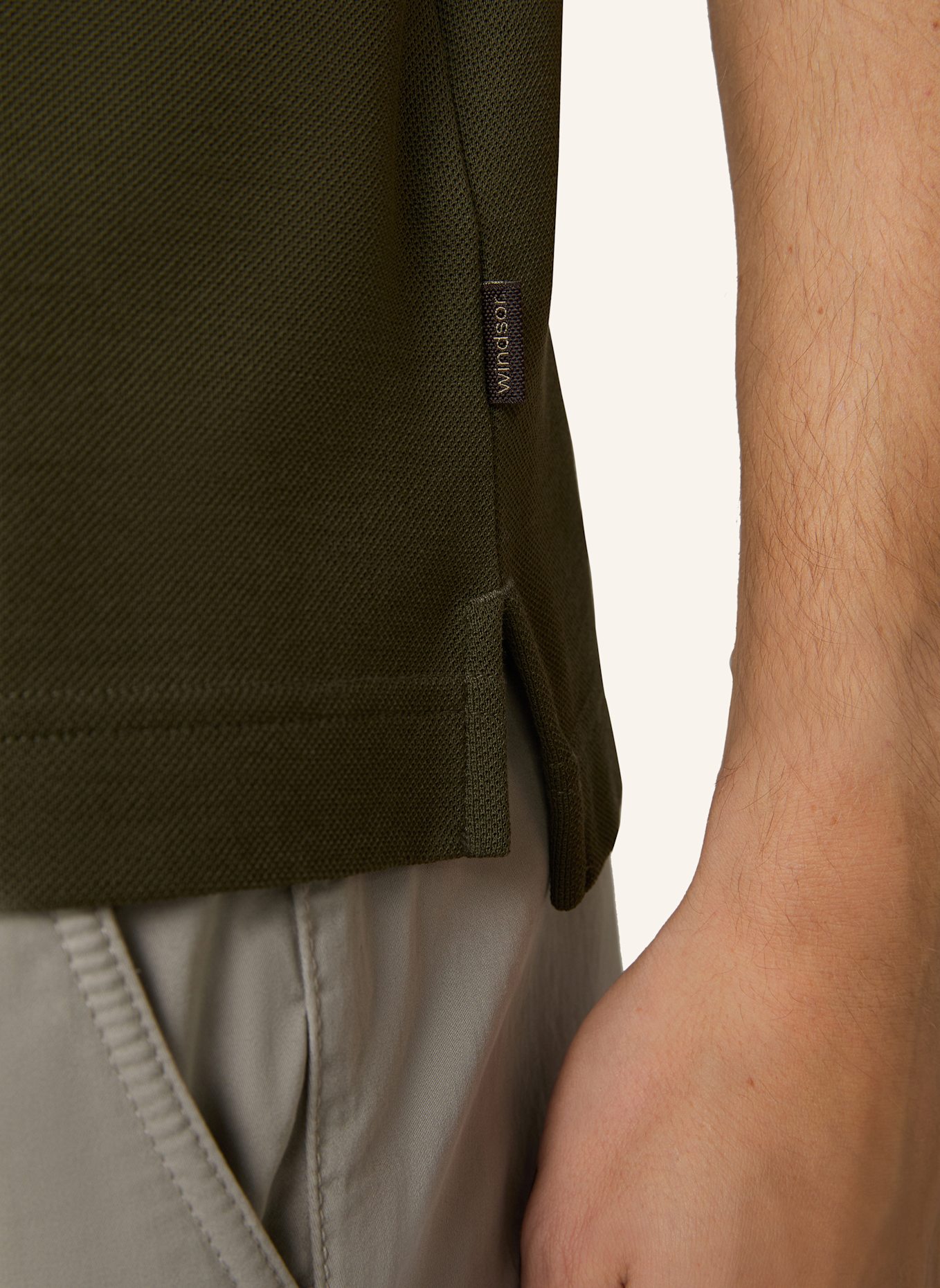 windsor. Poloshirt: OLIV