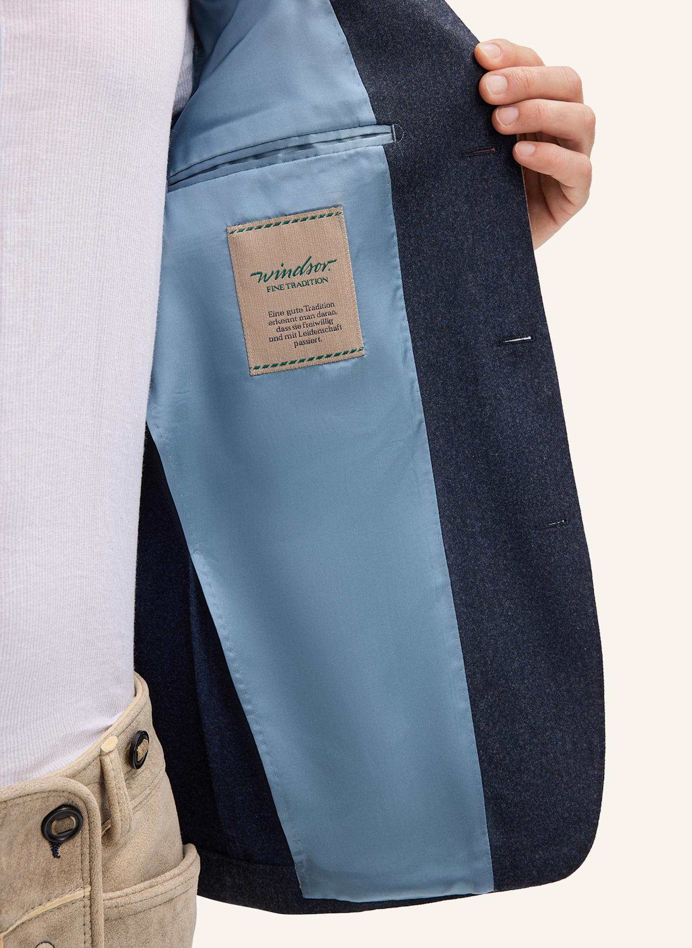 windsor. Janker: BRAUN