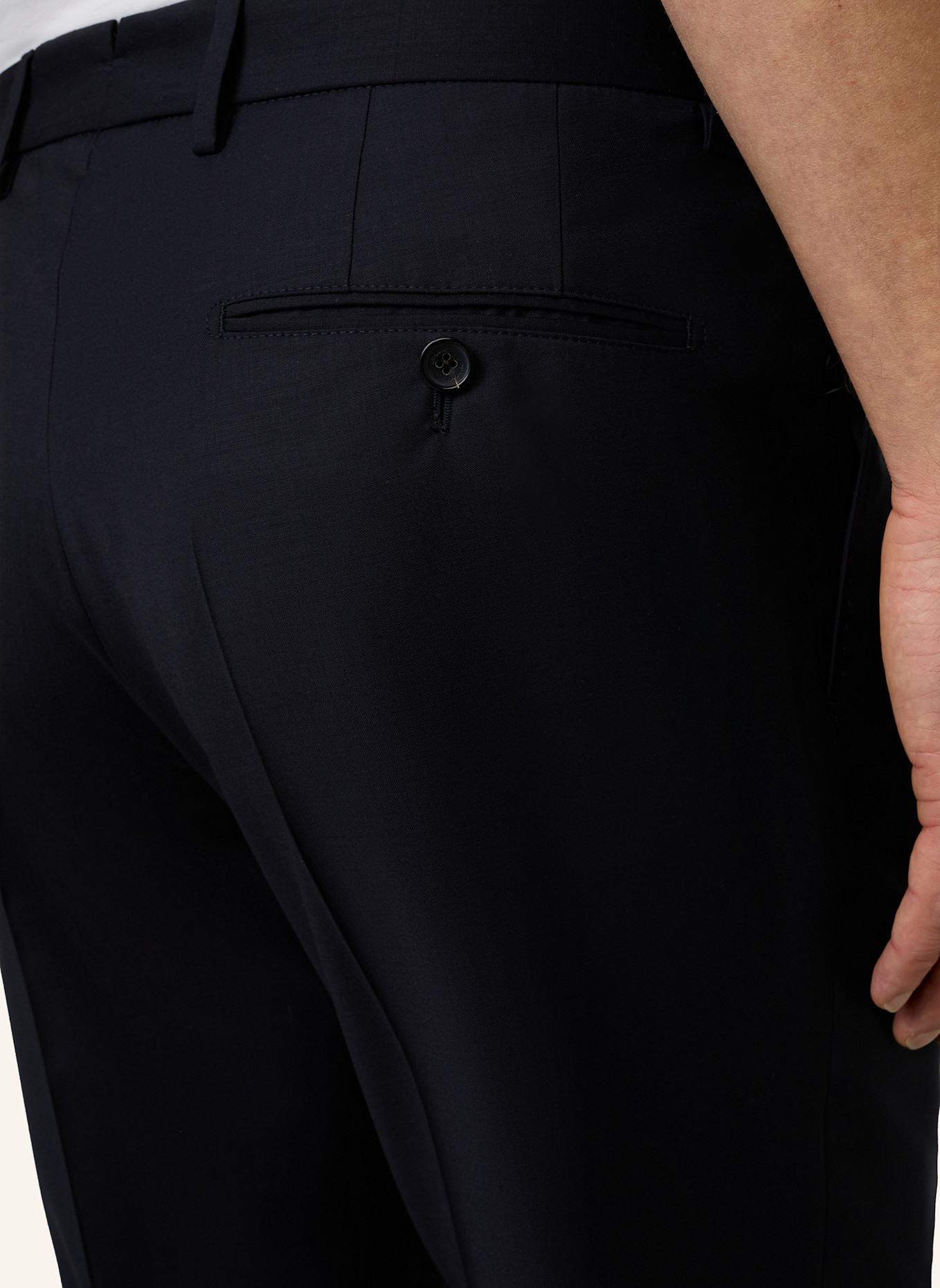 windsor. Hose: DUNKELBLAU