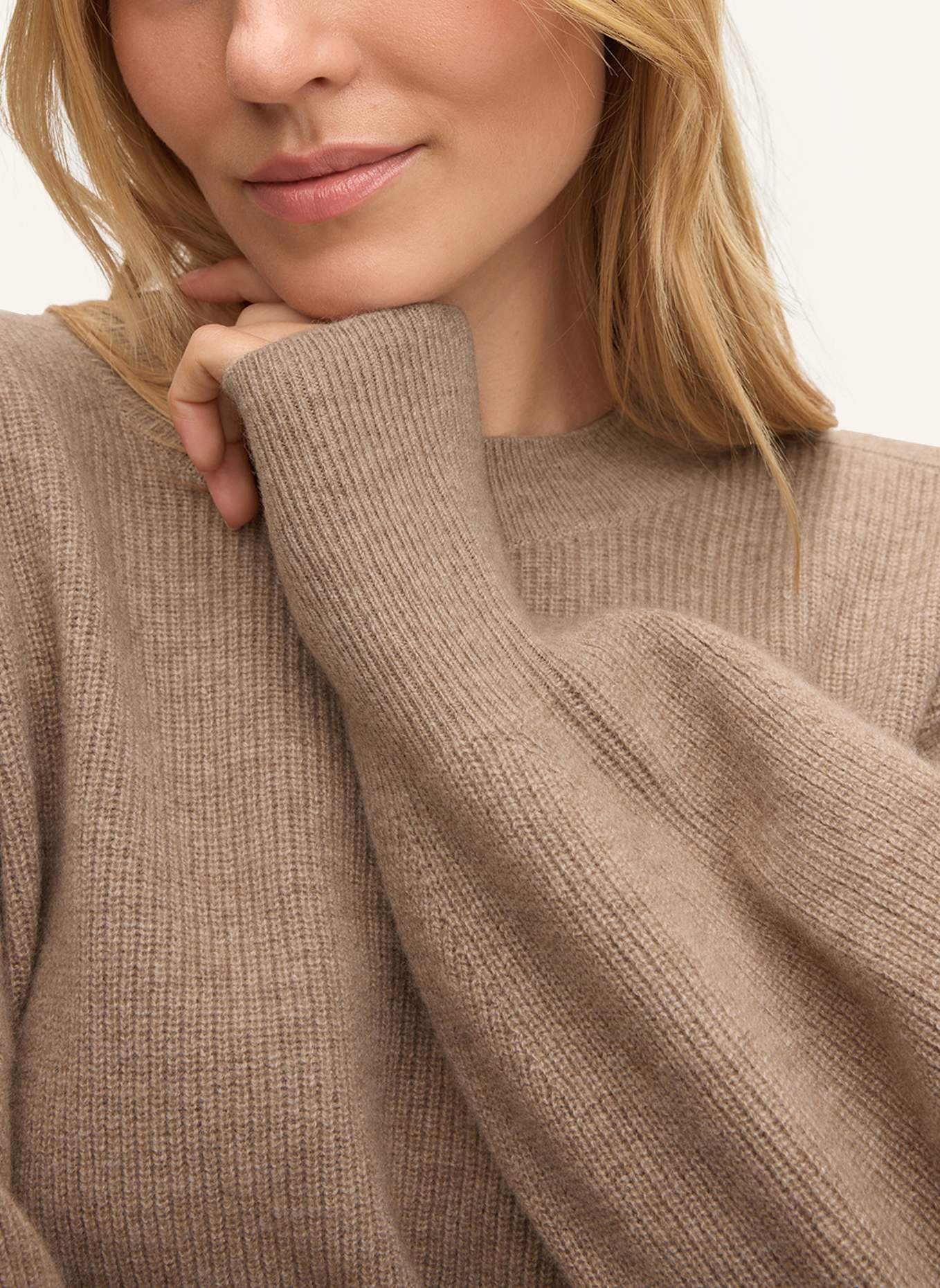 windsor. Pullover: BEIGE